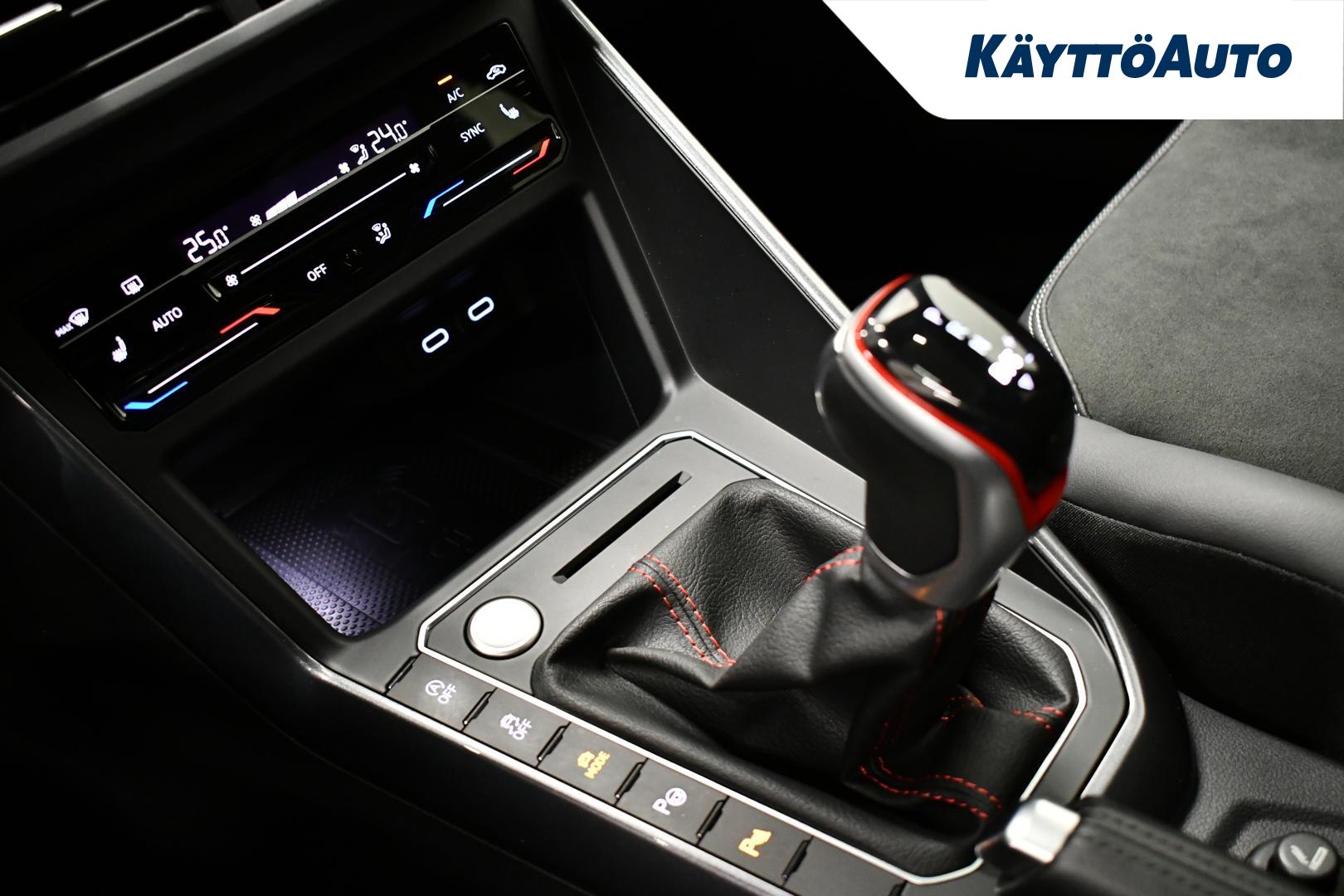 VOLKSWAGEN Polo 2023