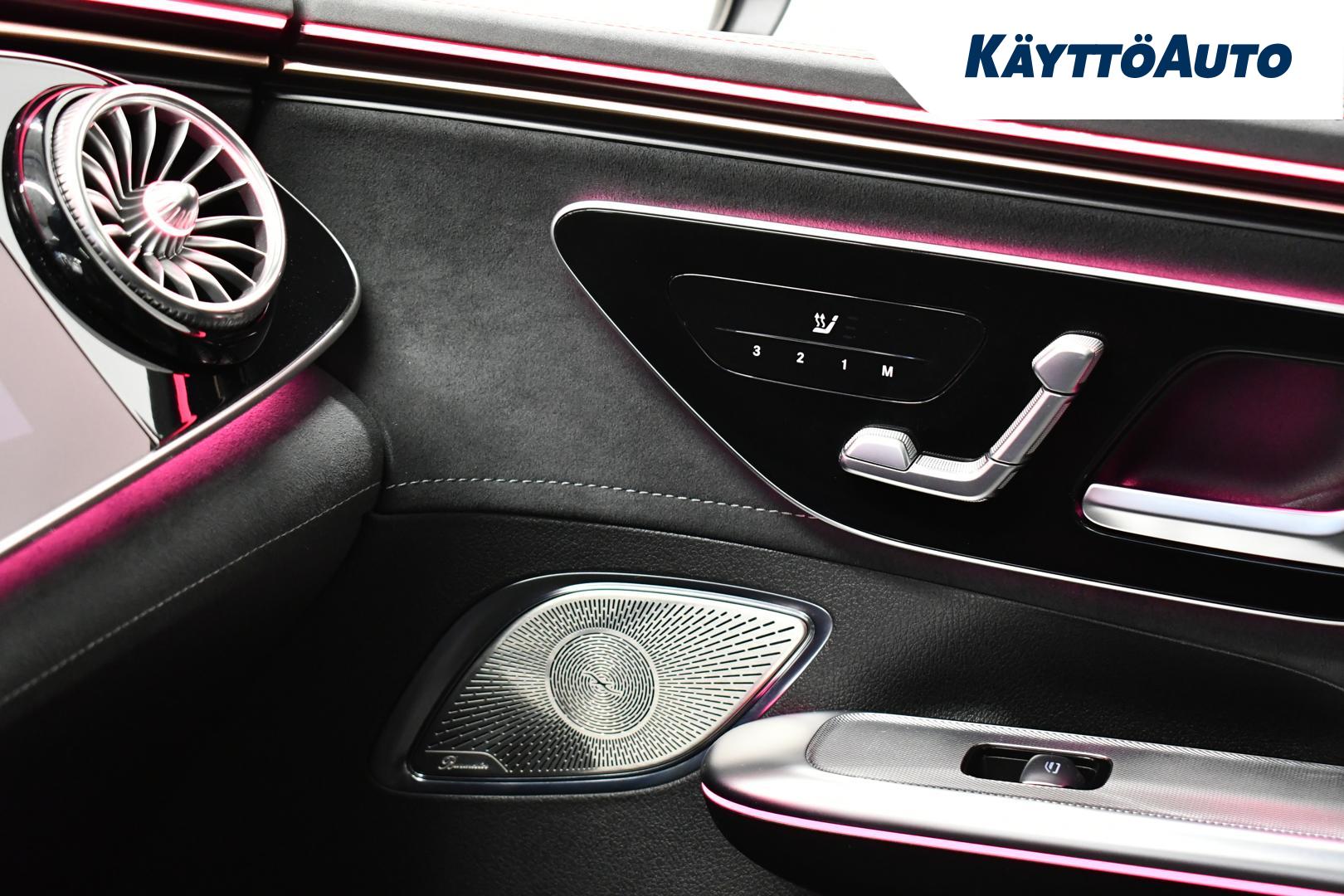 MERCEDES-BENZ EQE 2023