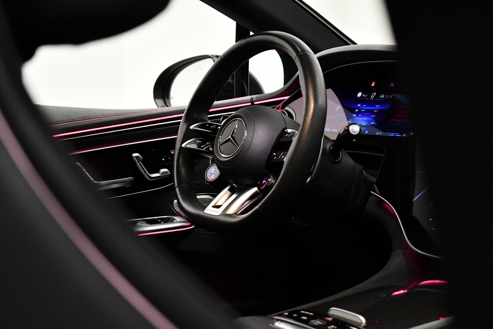 MERCEDES-BENZ EQE 2023