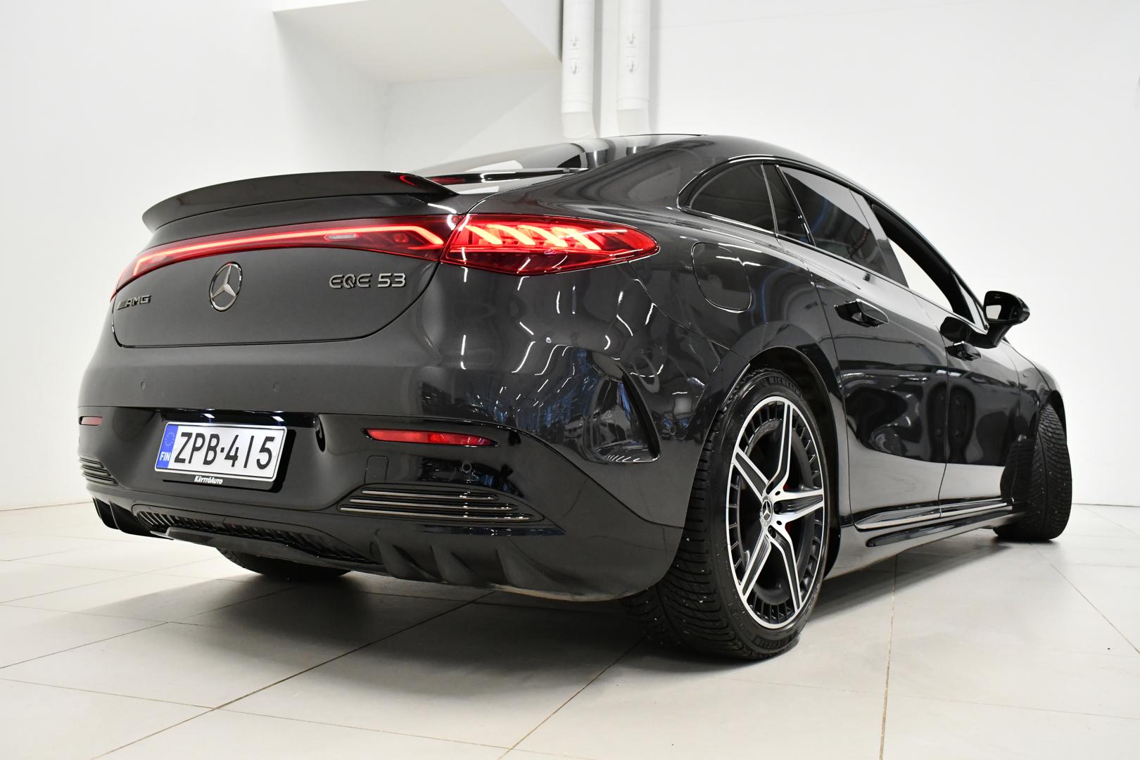 MERCEDES-BENZ EQE 2023