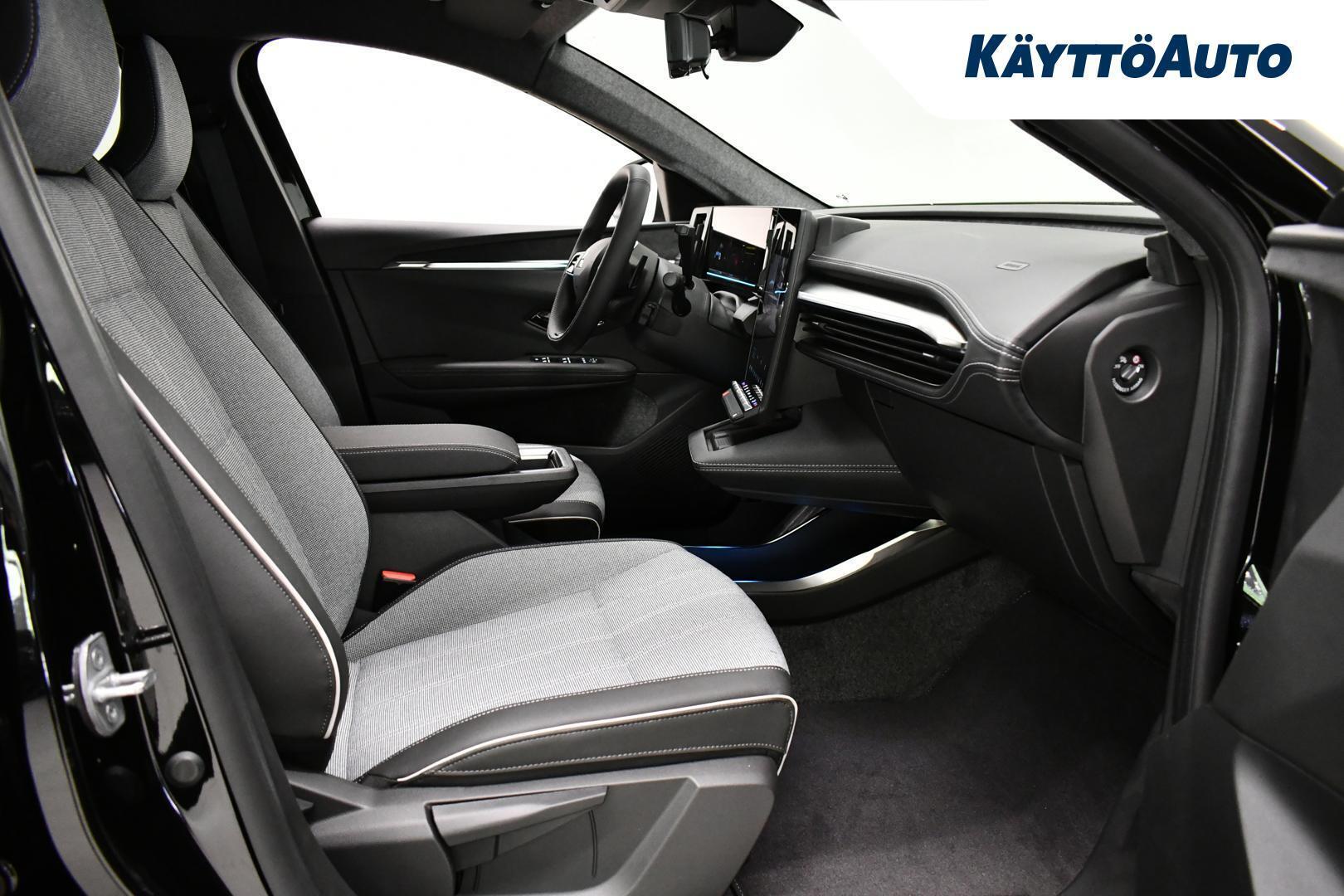 MITSUBISHI Eclipse Cross 17