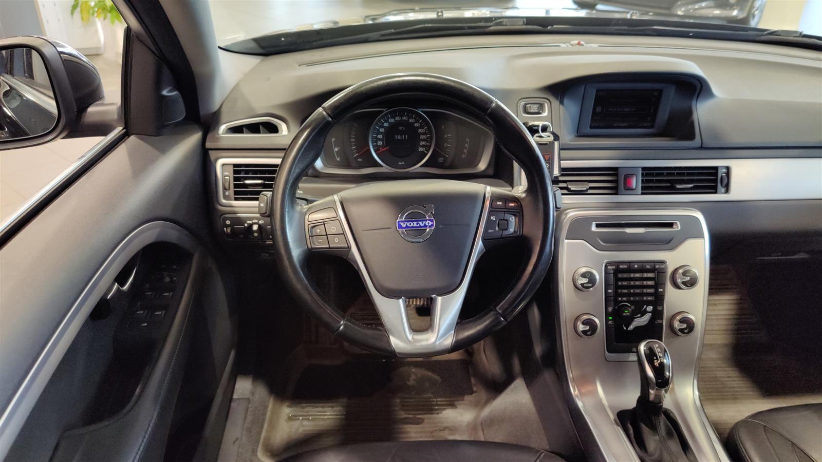 VOLVO S80 2015