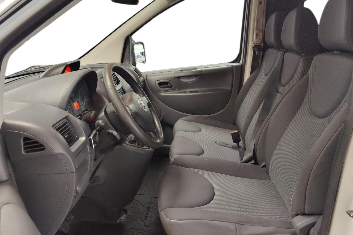 TOYOTA PROACE 2016