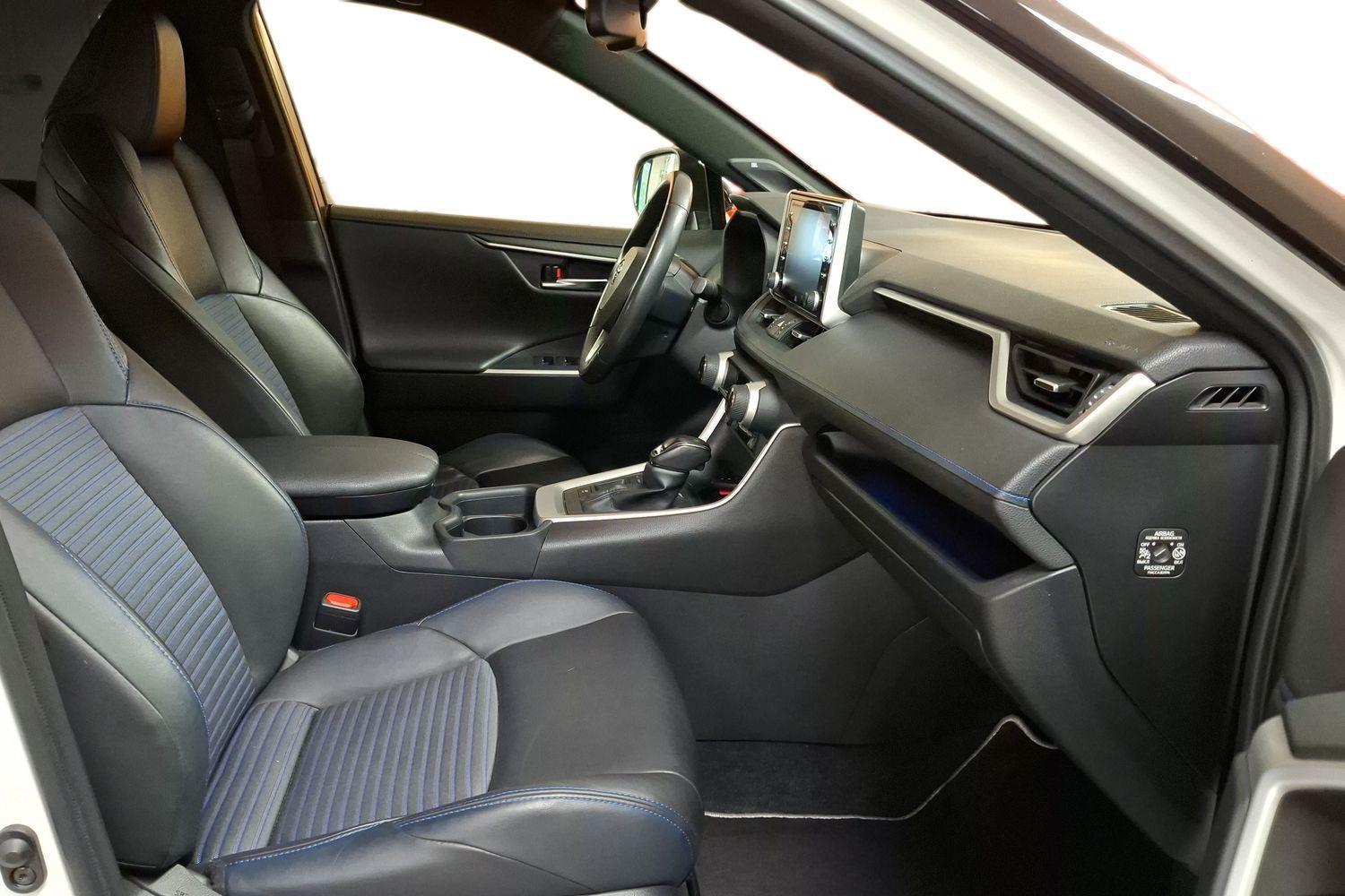 TOYOTA RAV4 2019