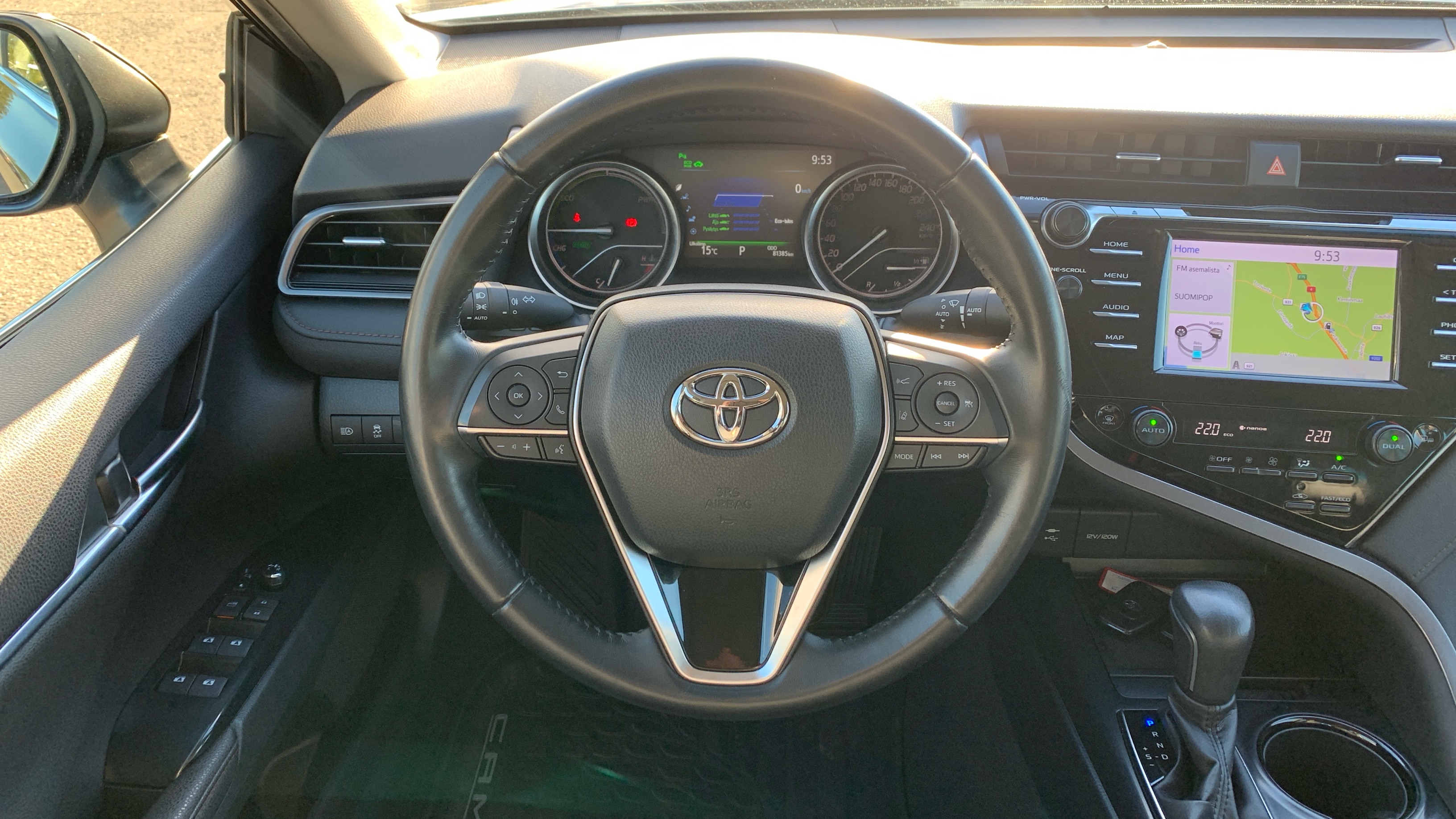 TOYOTA CAMRY 2019