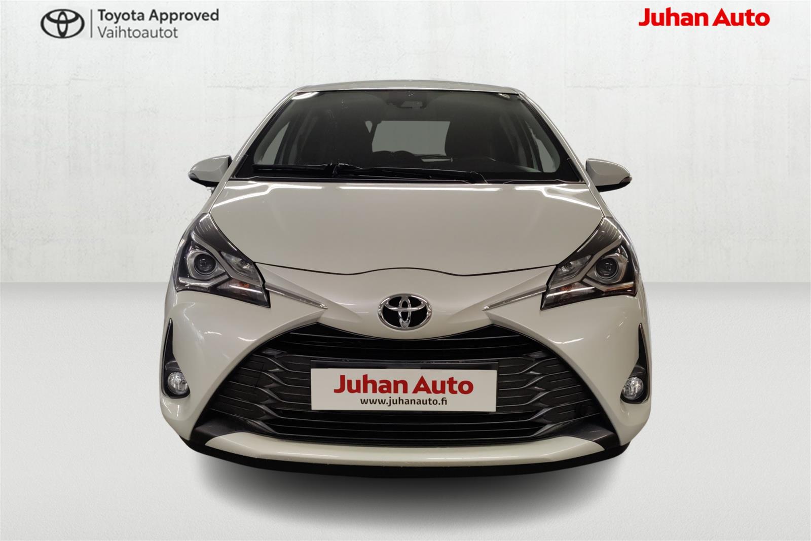 TOYOTA Yaris 2019