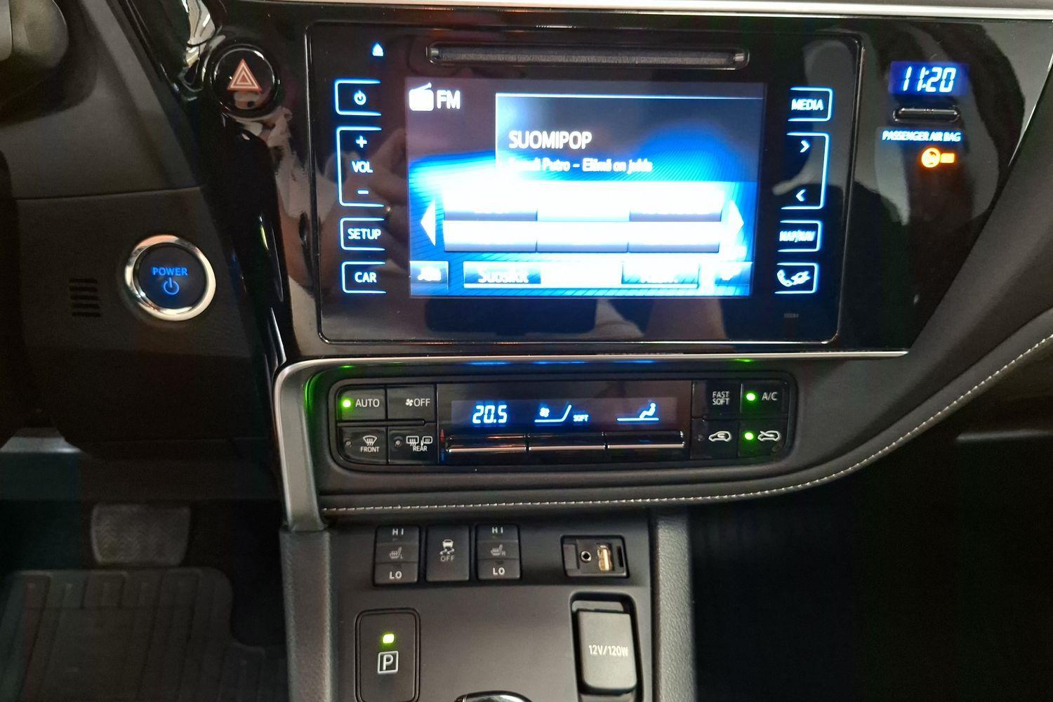 TOYOTA Auris 2018