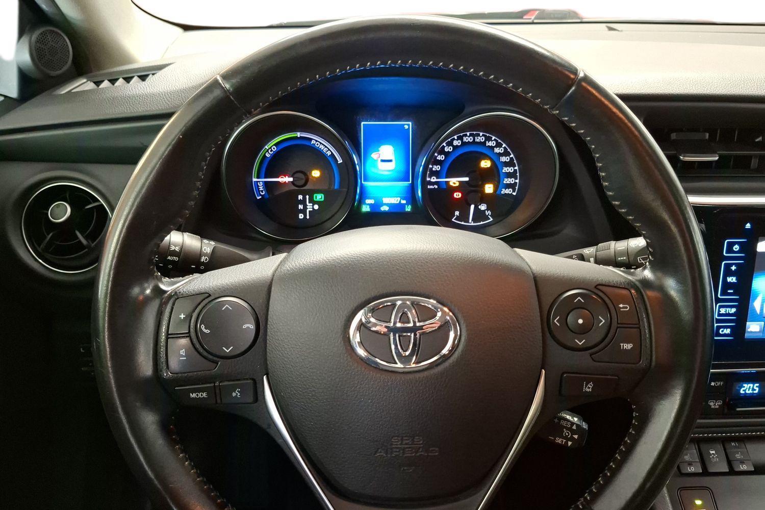 TOYOTA Auris 2018