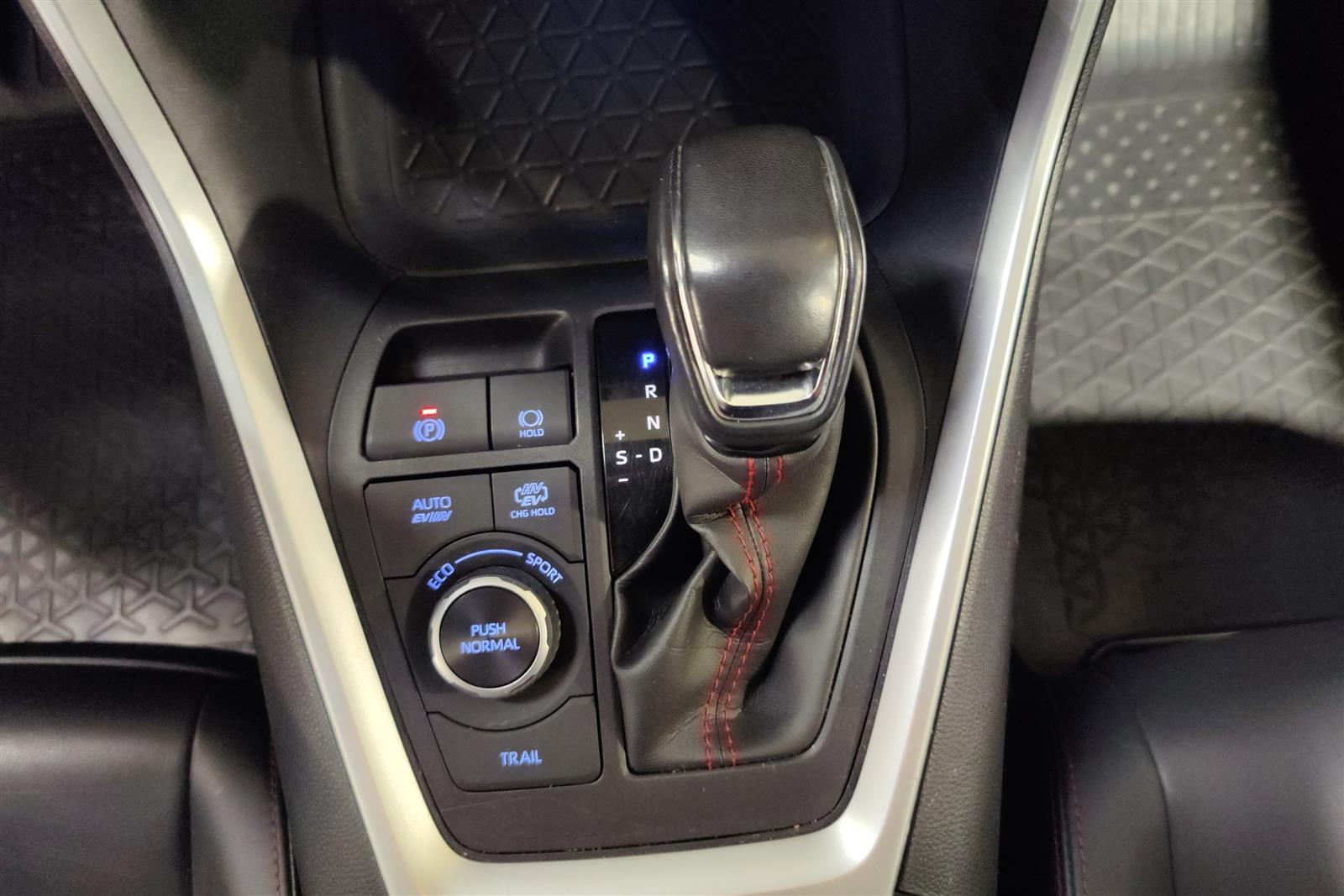 TOYOTA RAV4 Plug-in 2021