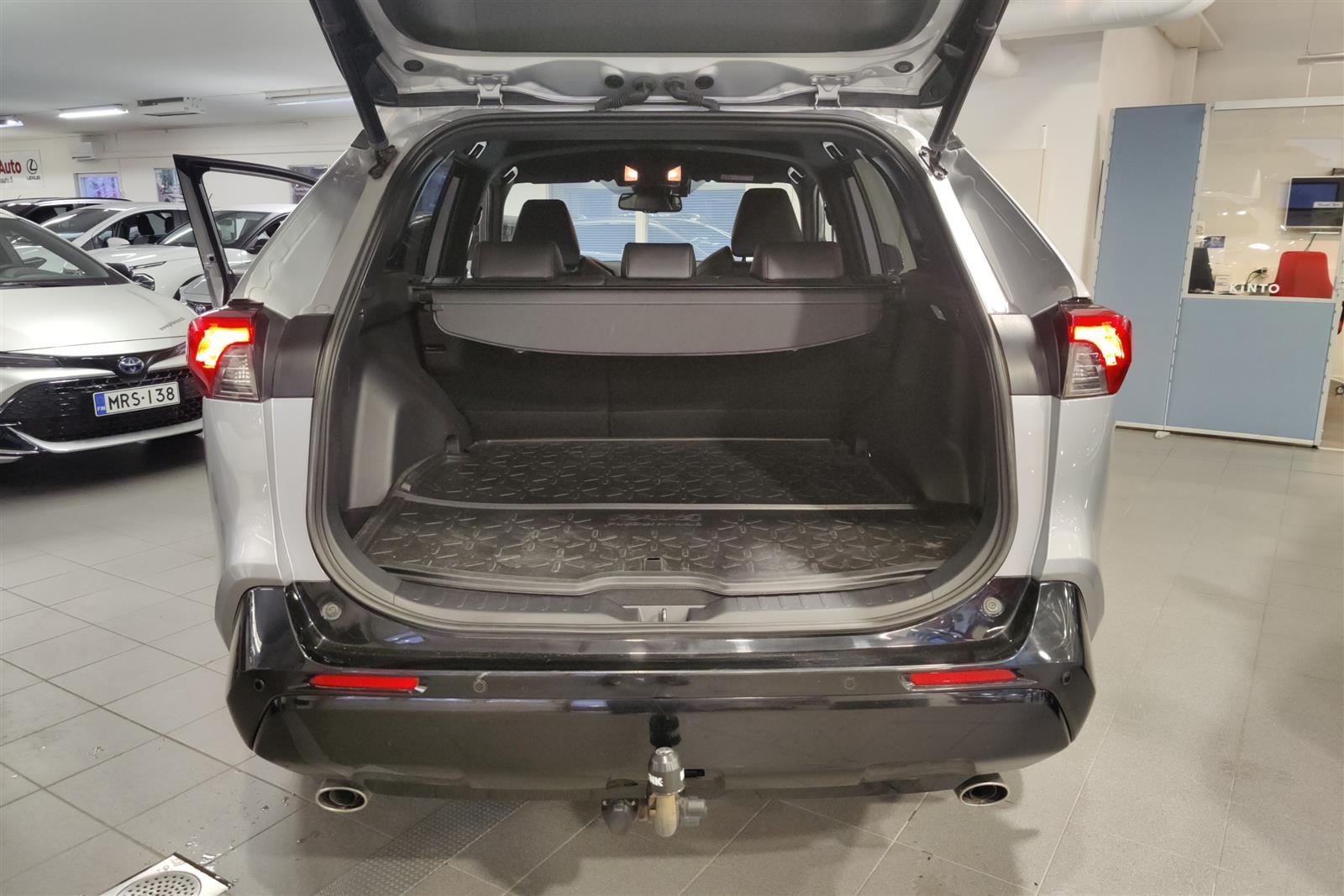 TOYOTA RAV4 Plug-in 2021