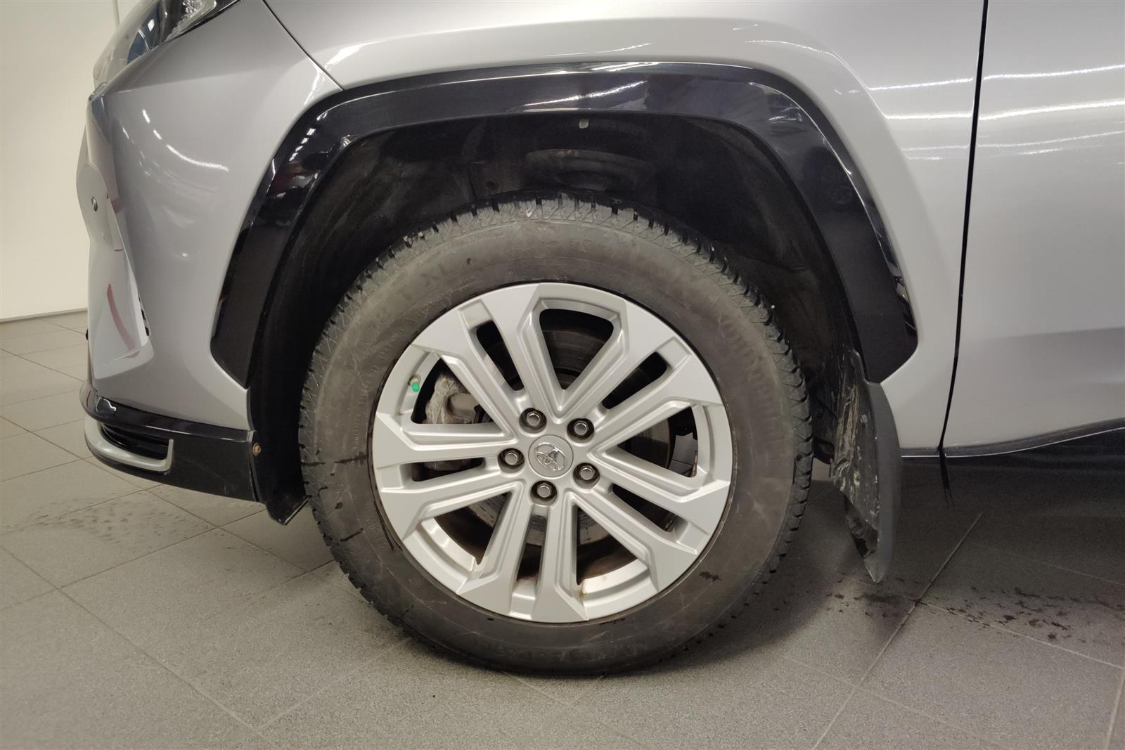 TOYOTA RAV4 Plug-in 2021