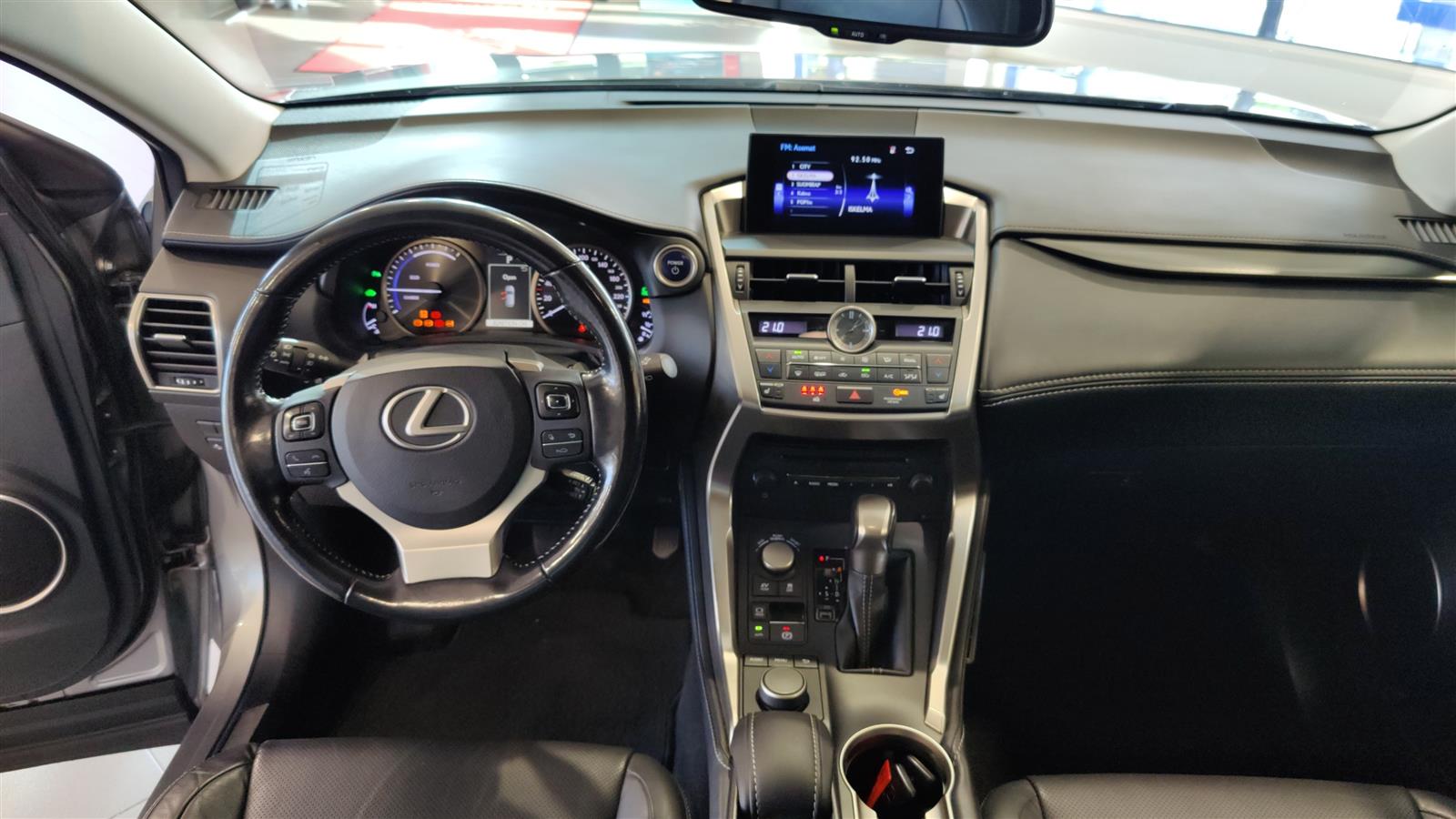 LEXUS NX 2016