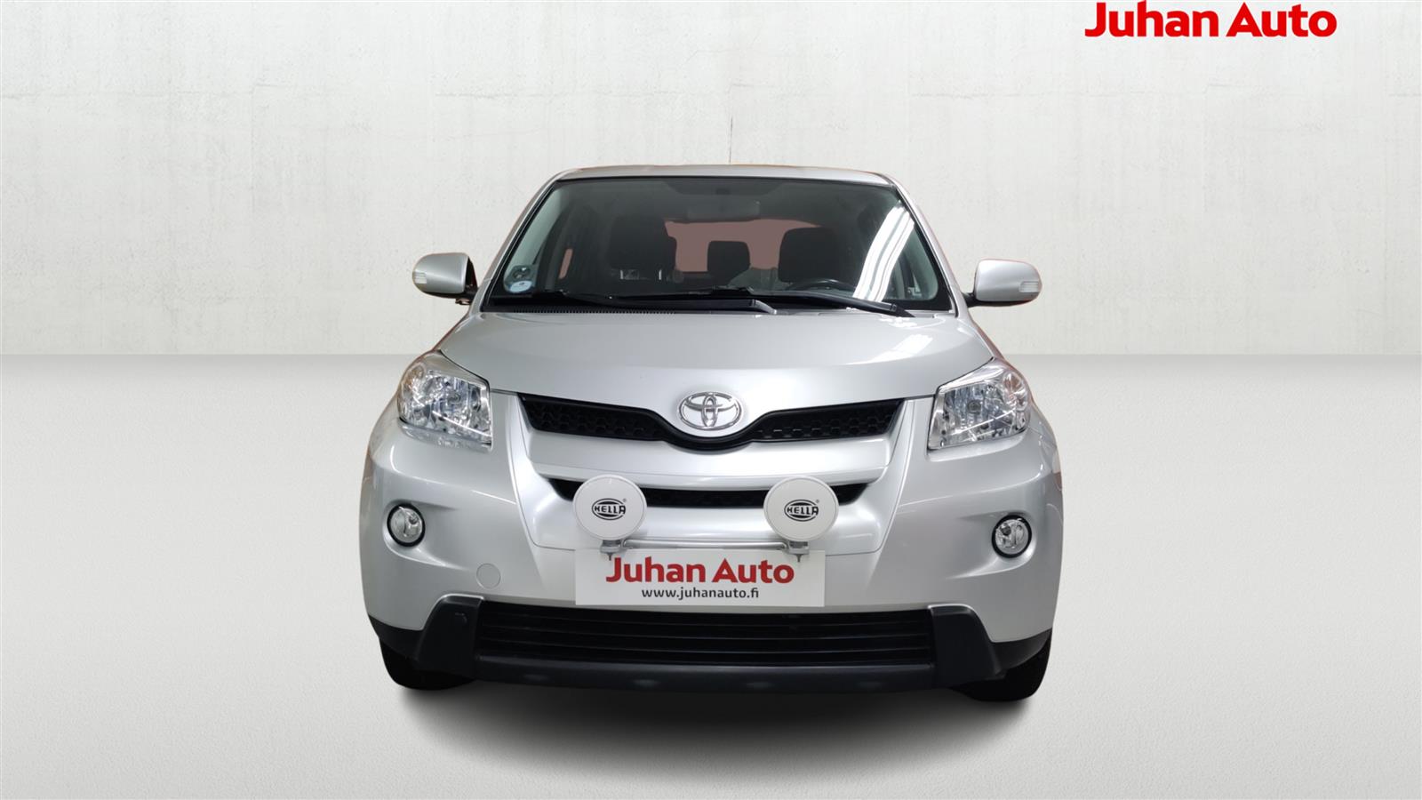 TOYOTA URBAN CRUISER 2011