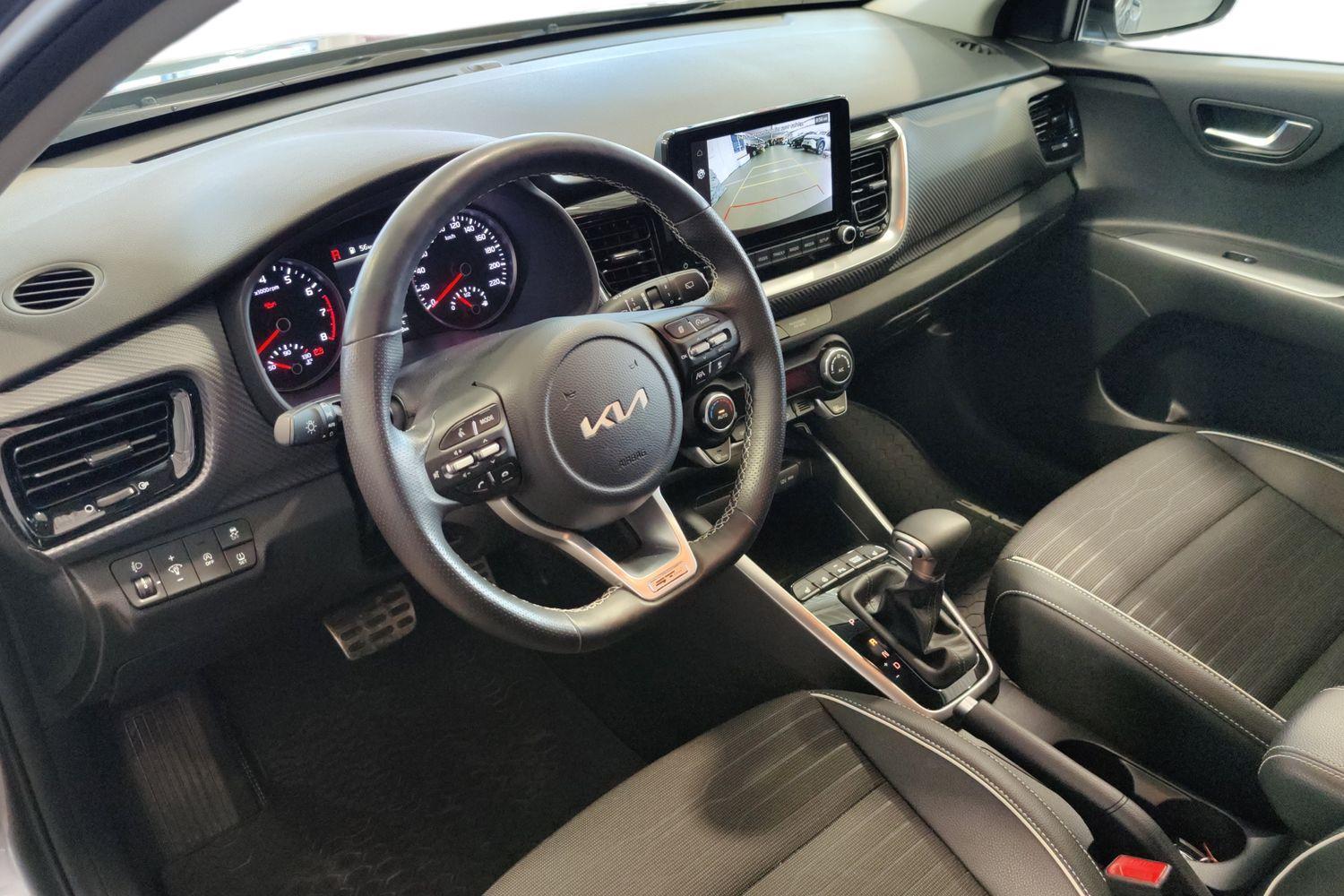 KIA STONIC 2024