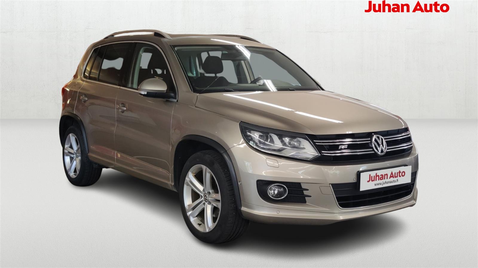 VOLKSWAGEN TIGUAN 2016