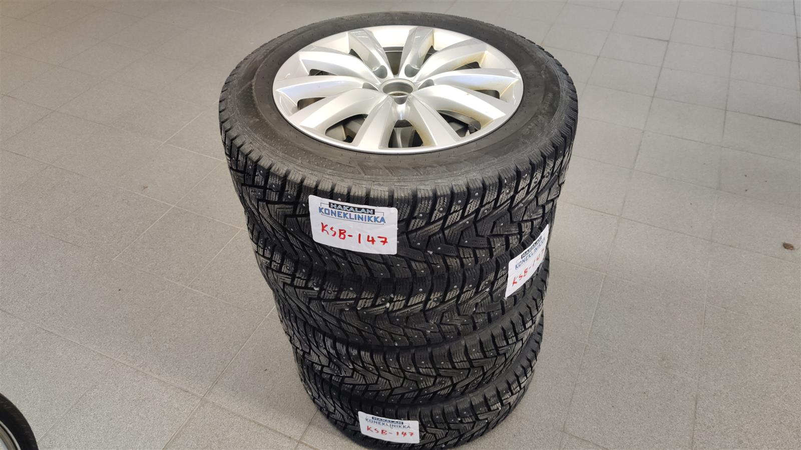 VOLKSWAGEN TIGUAN 2016