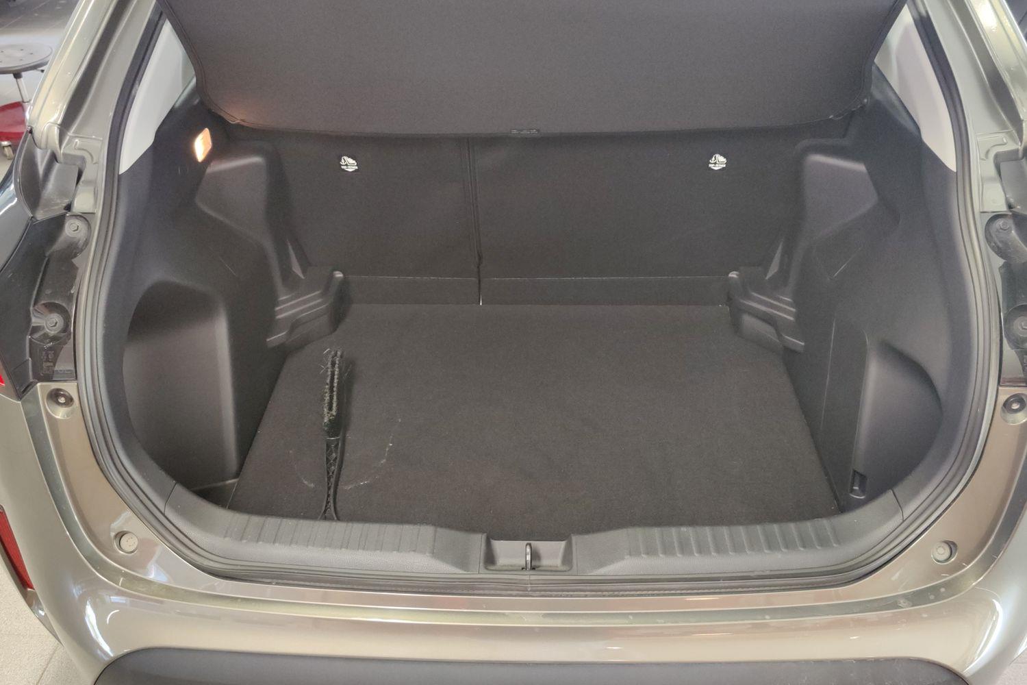 TOYOTA Yaris Cross 2025