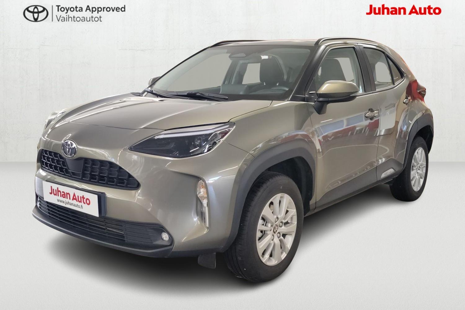 TOYOTA Yaris Cross 2025