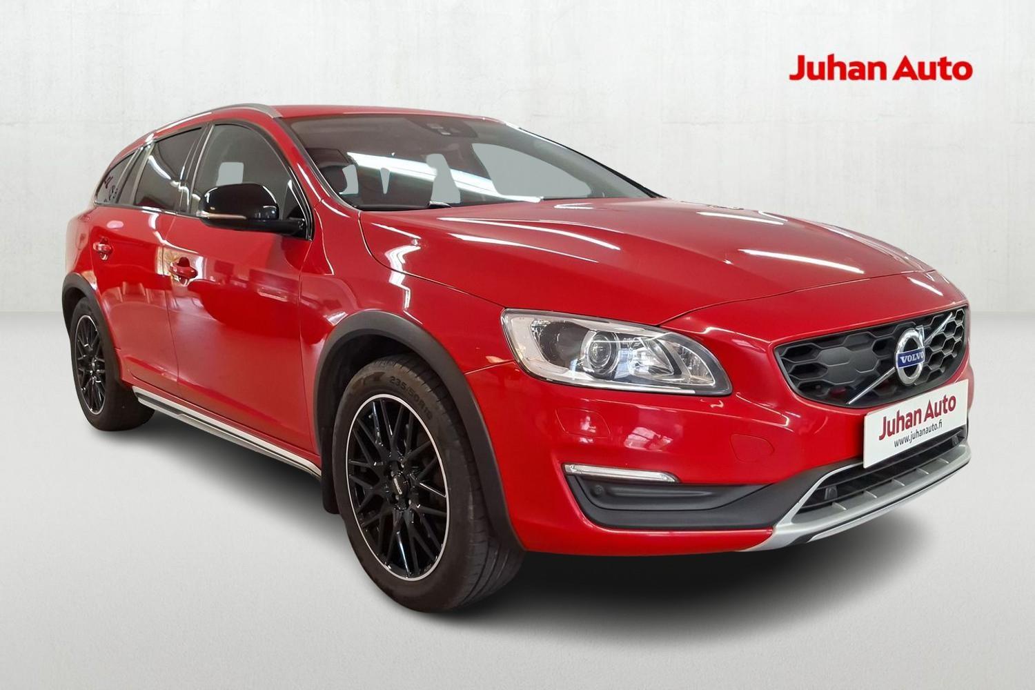VOLVO V60 Cross Country 2017