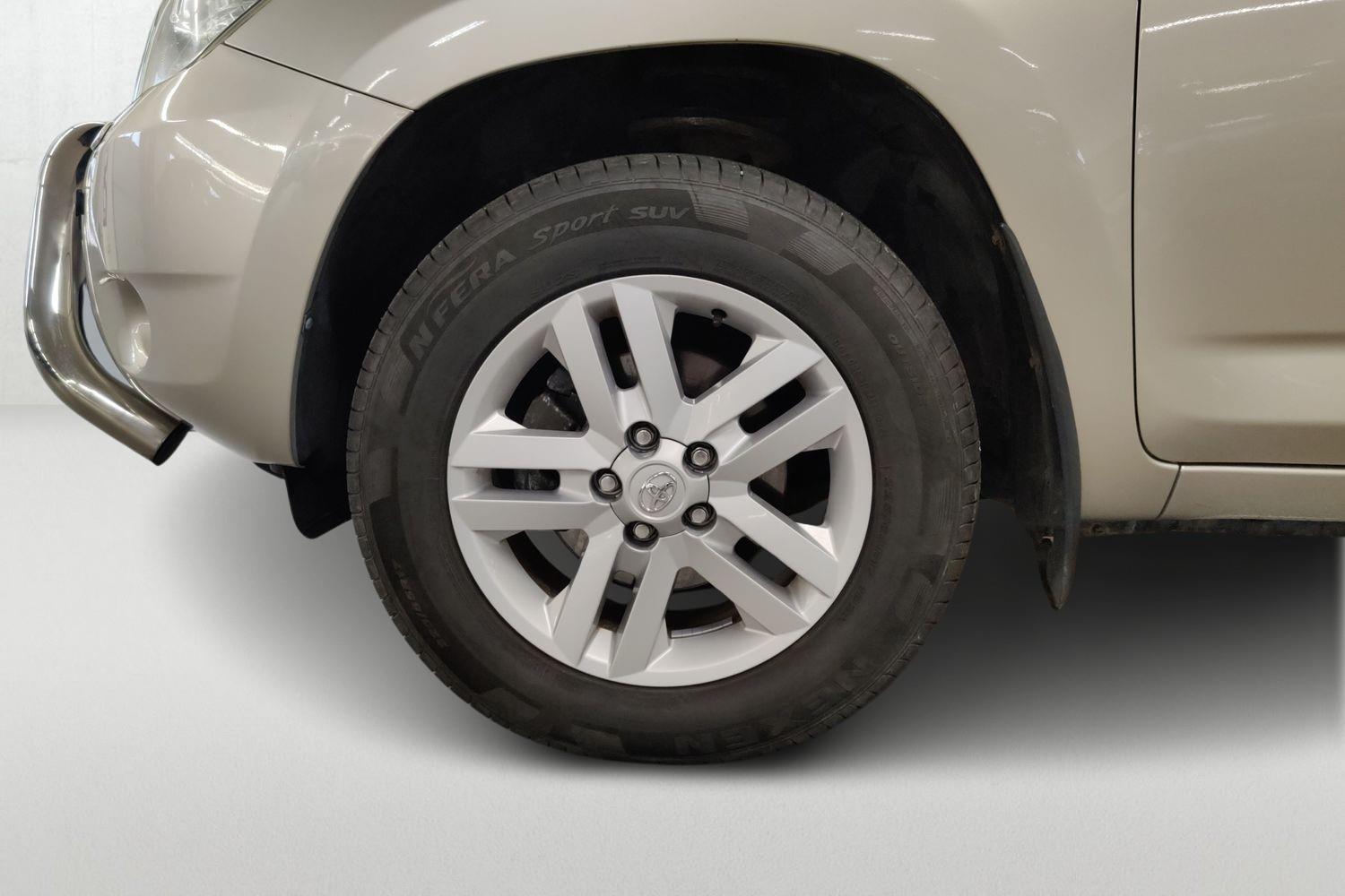 TOYOTA RAV4 2007
