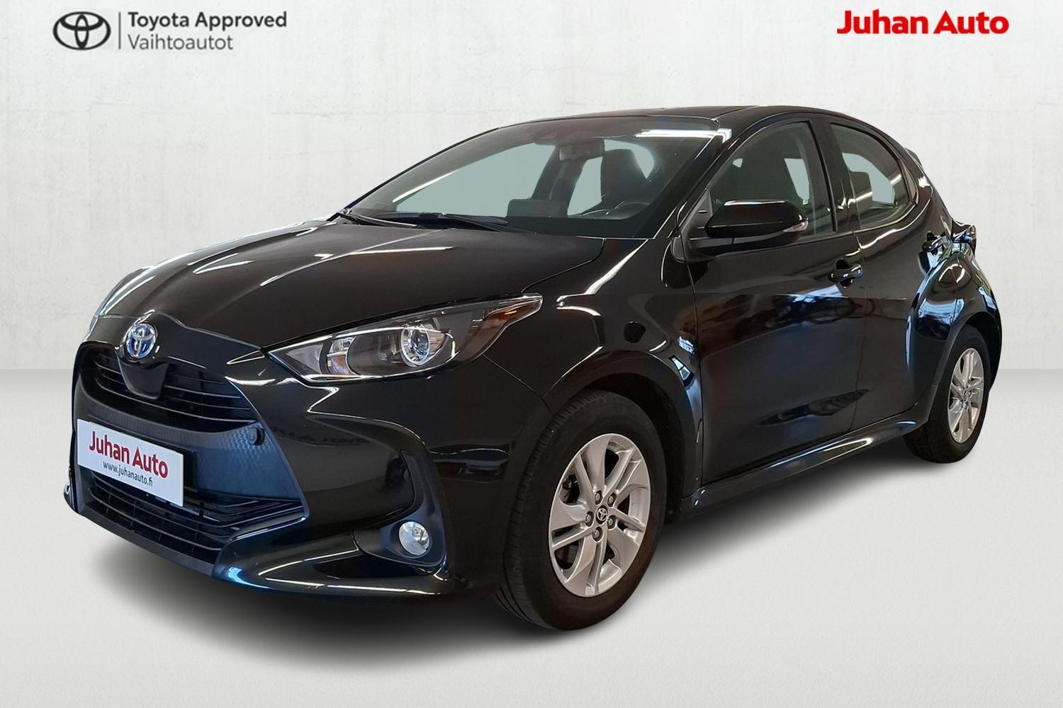 TOYOTA Yaris 2023