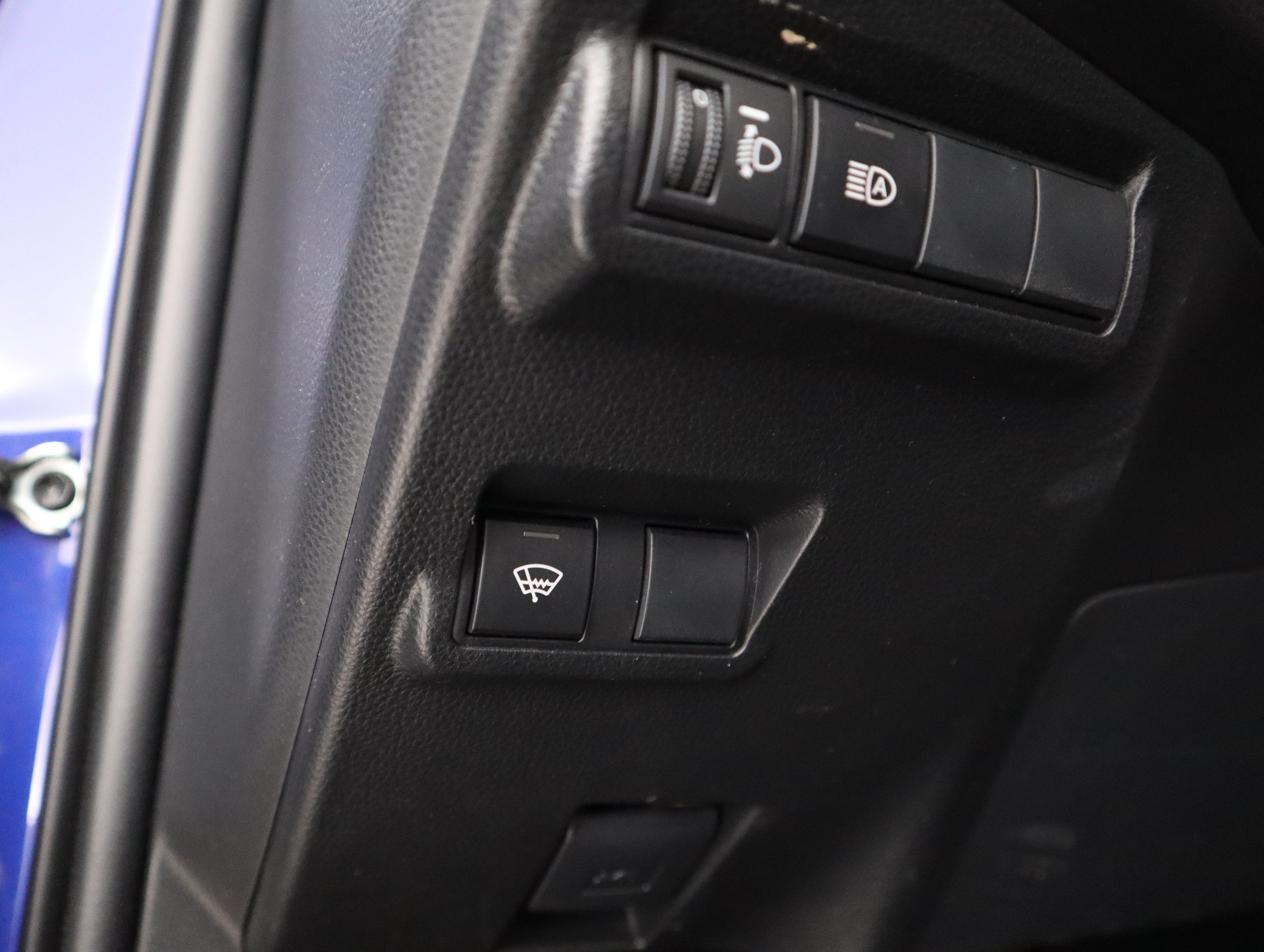 TOYOTA Corolla Cross 2024