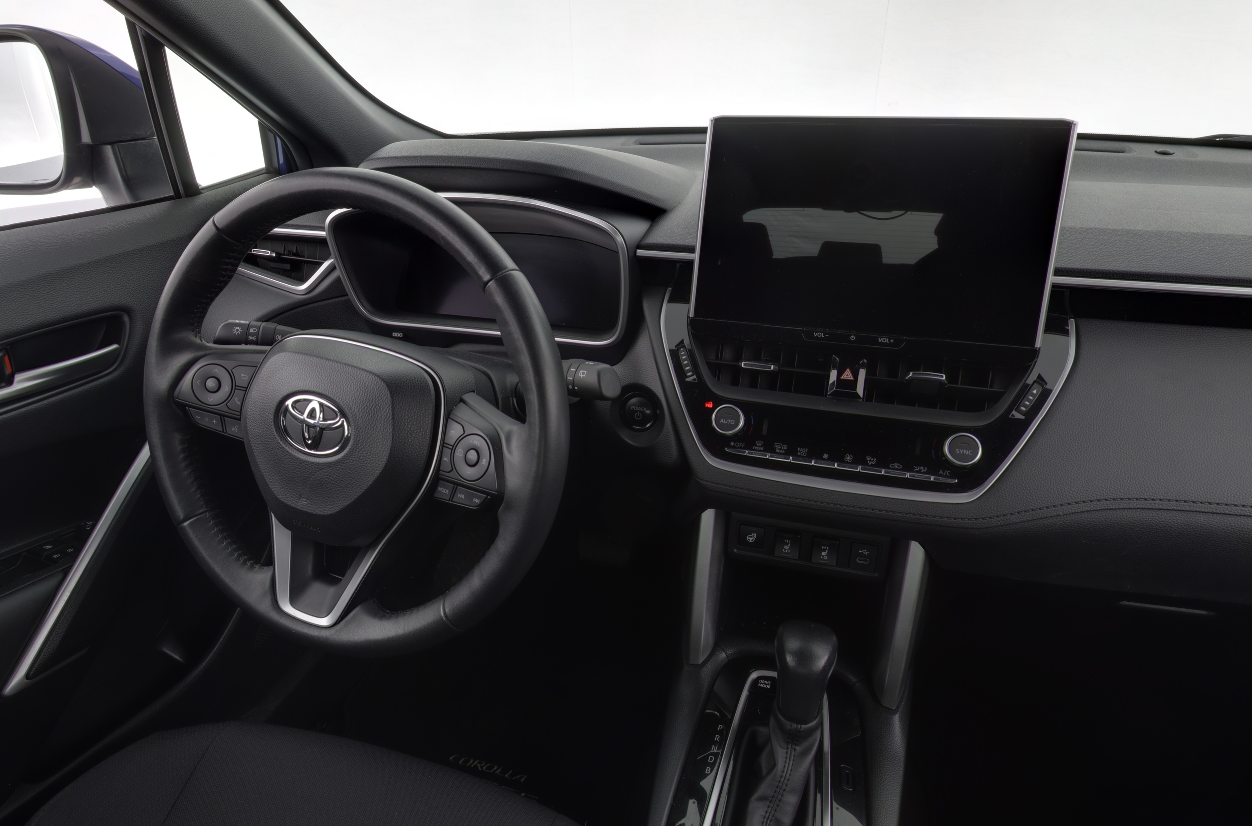 TOYOTA Corolla Cross 2024