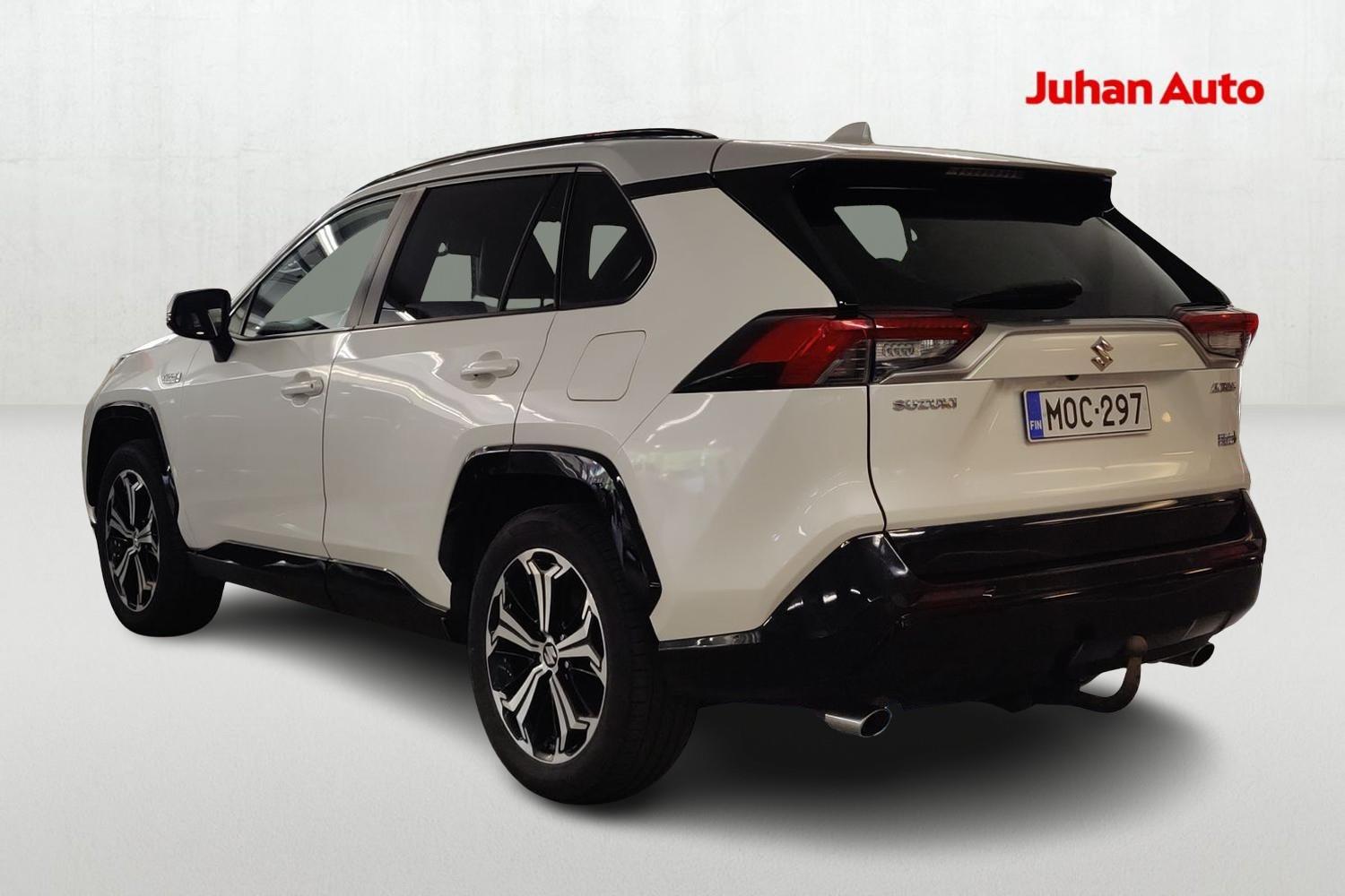 SUZUKI Across 2020