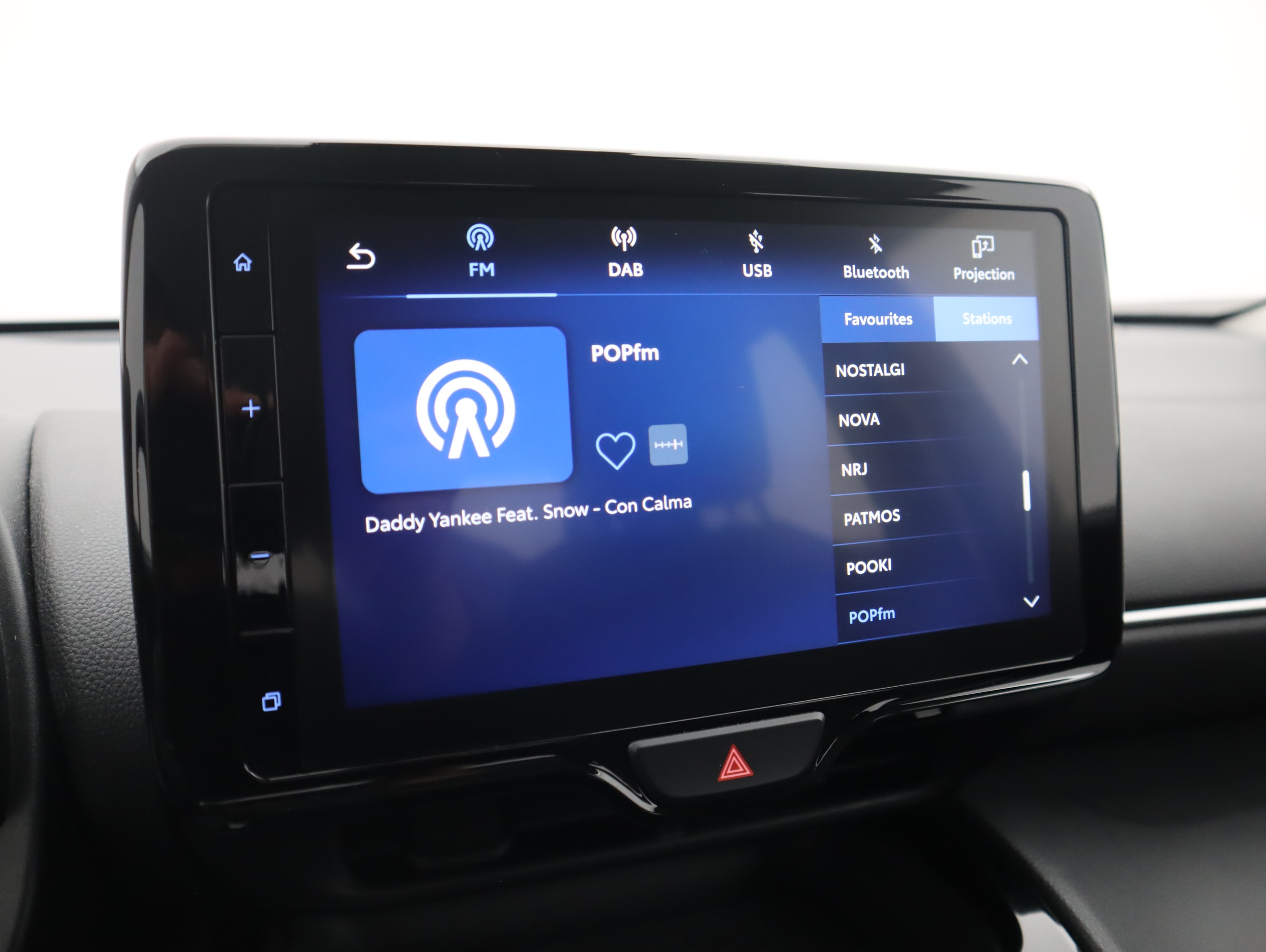 TOYOTA Yaris Cross 2023