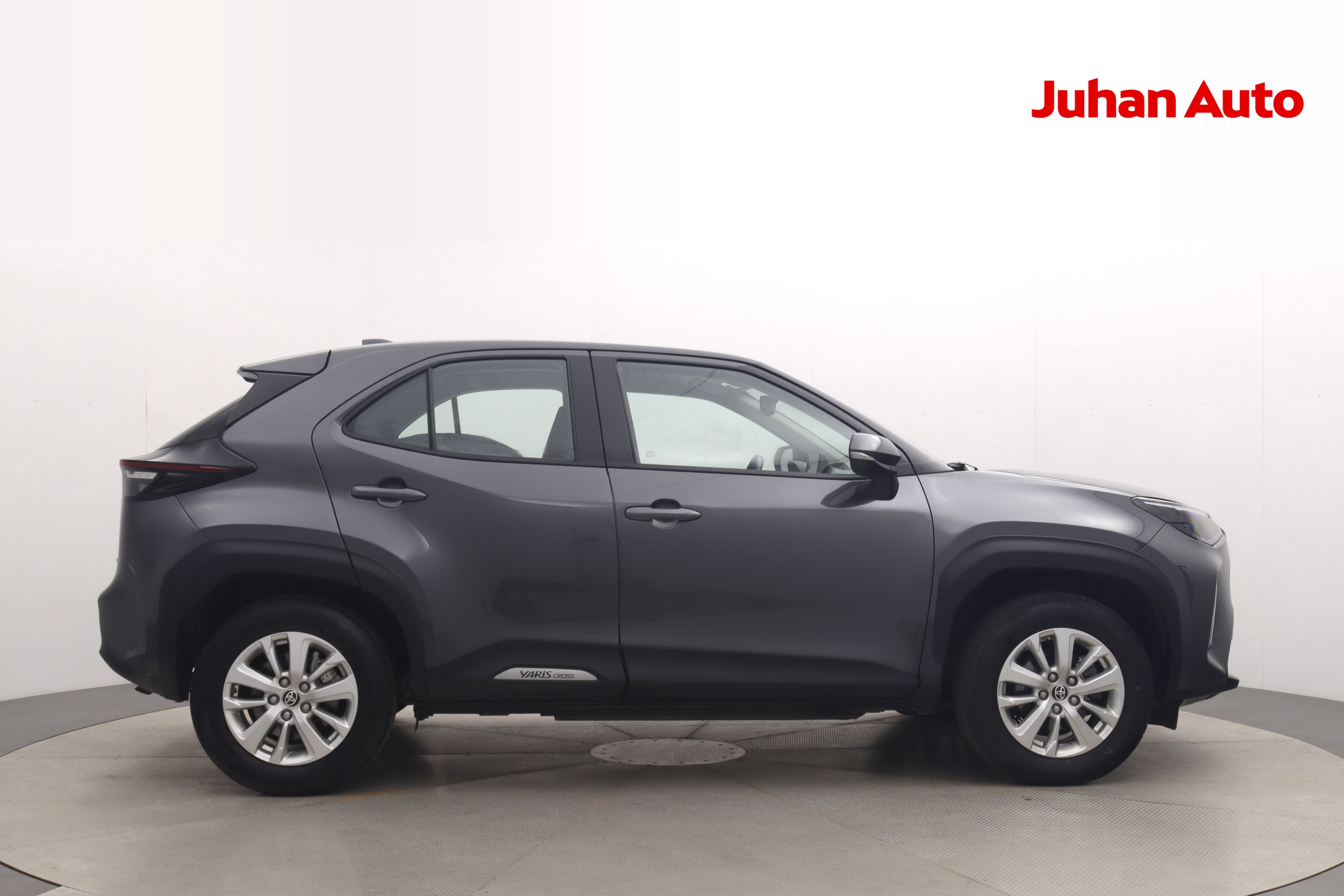 TOYOTA Yaris Cross 2023