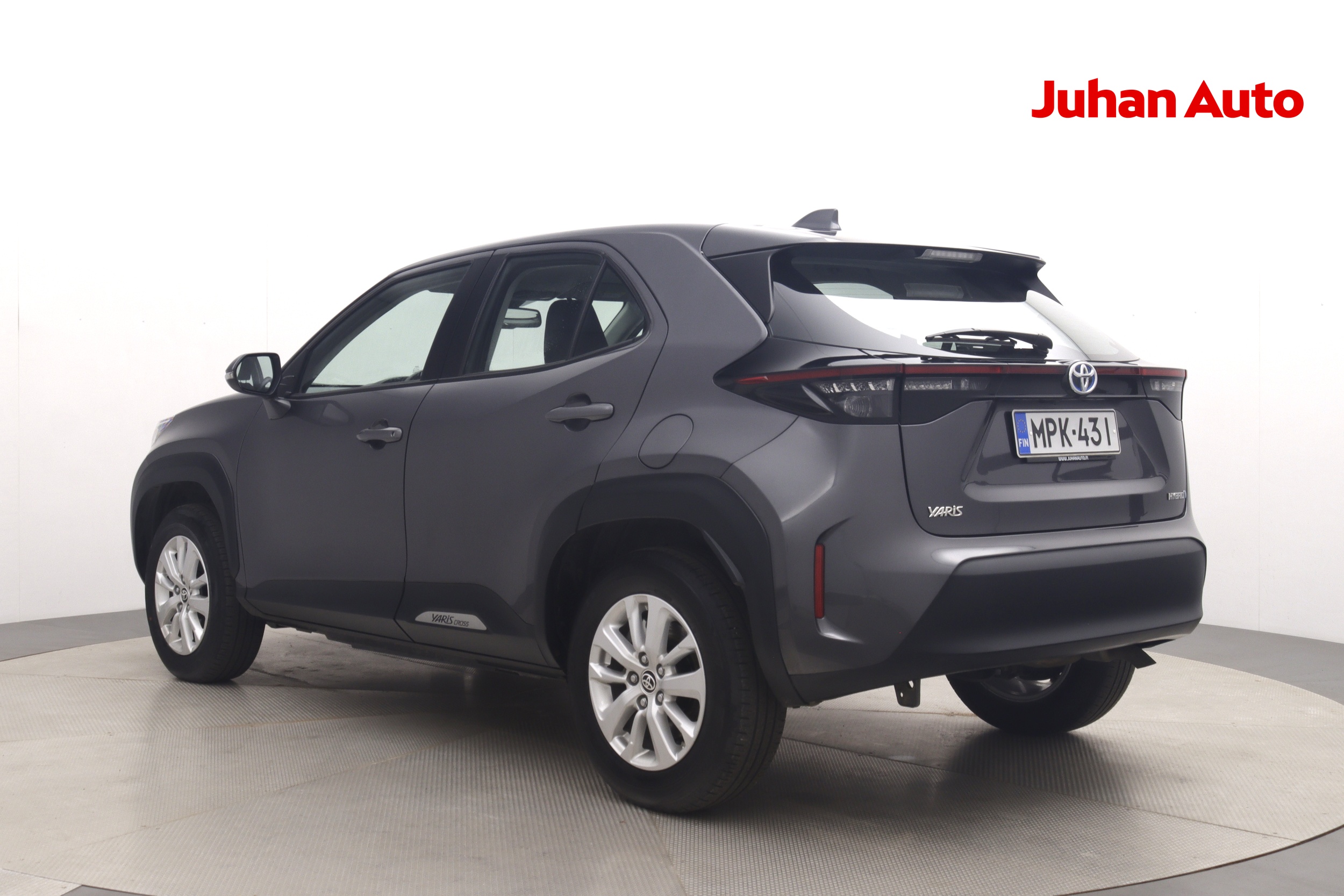 TOYOTA Yaris Cross 2023