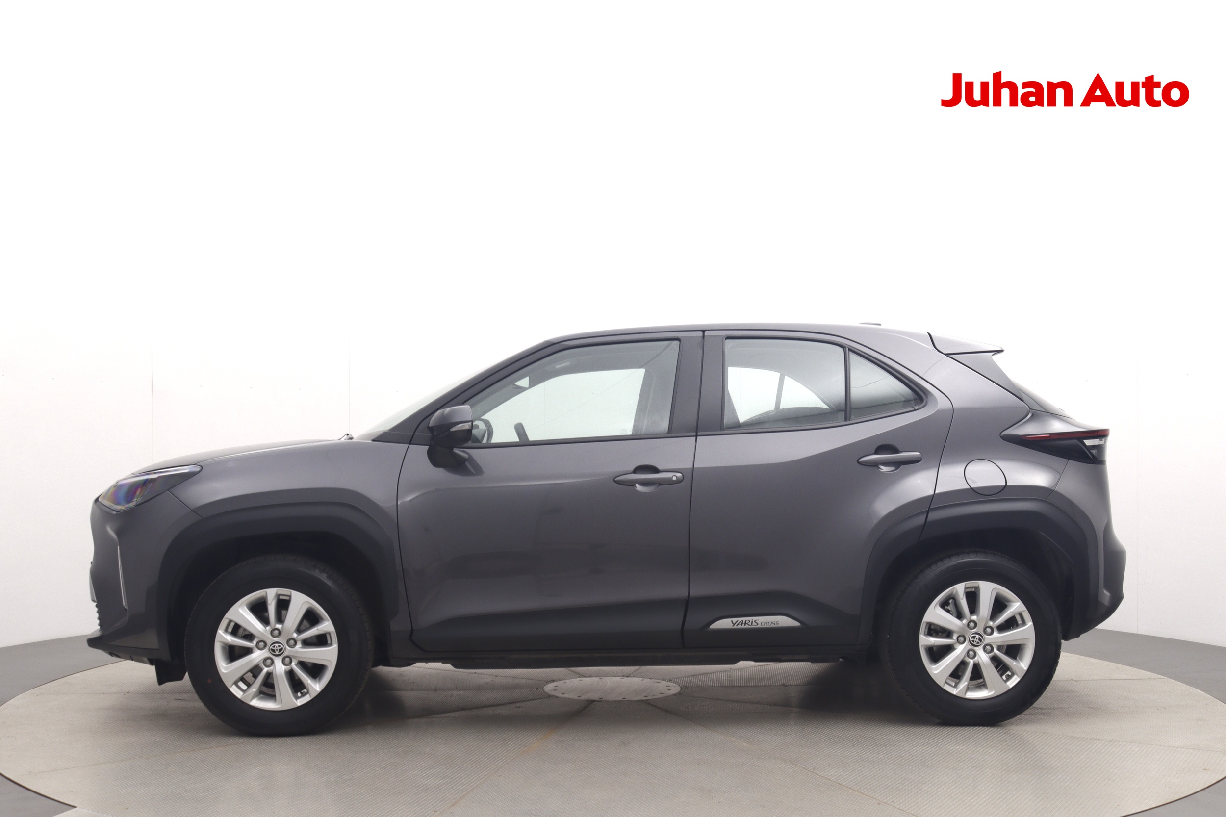 TOYOTA Yaris Cross 2023