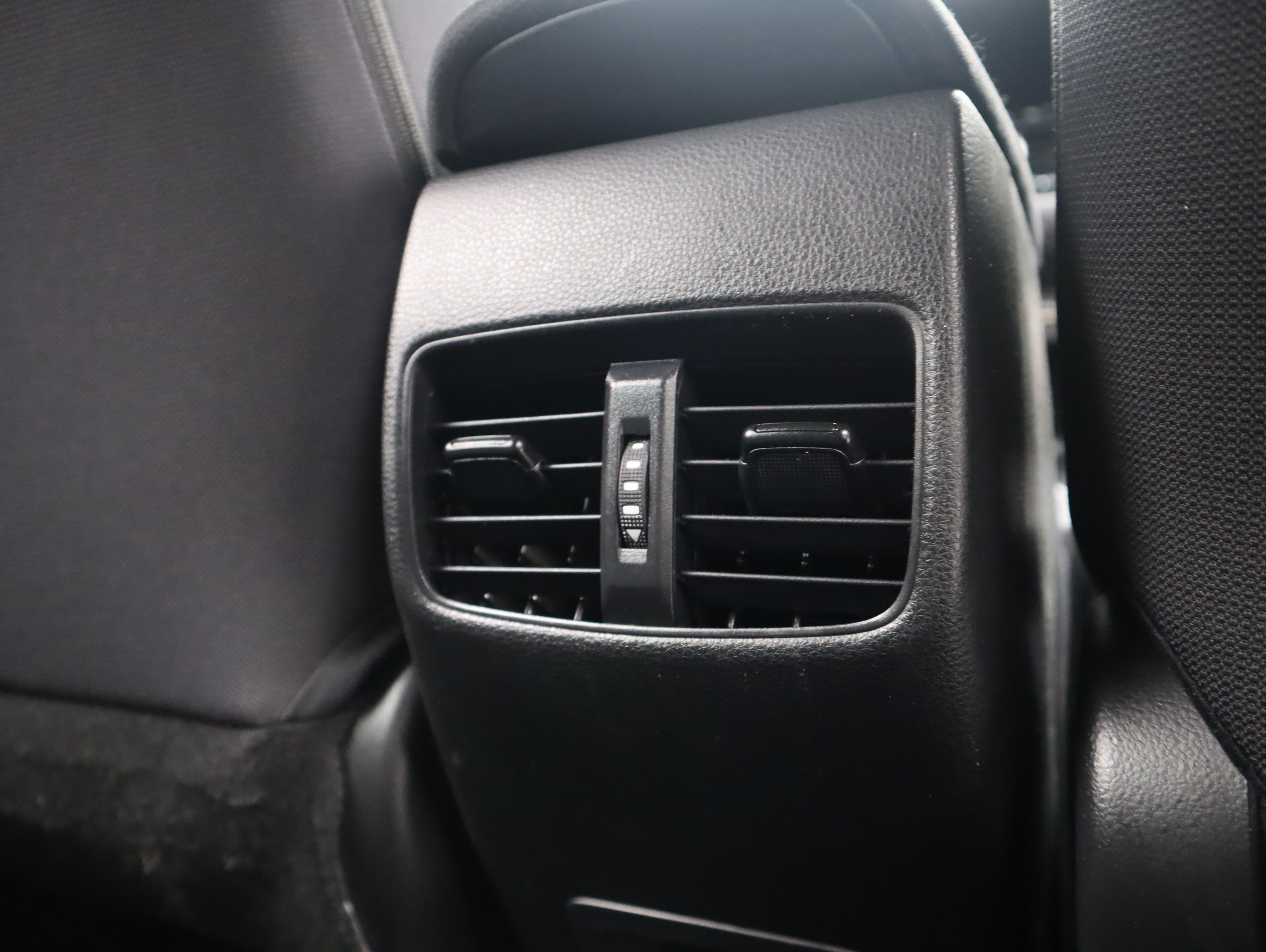 TOYOTA Corolla Cross 2023