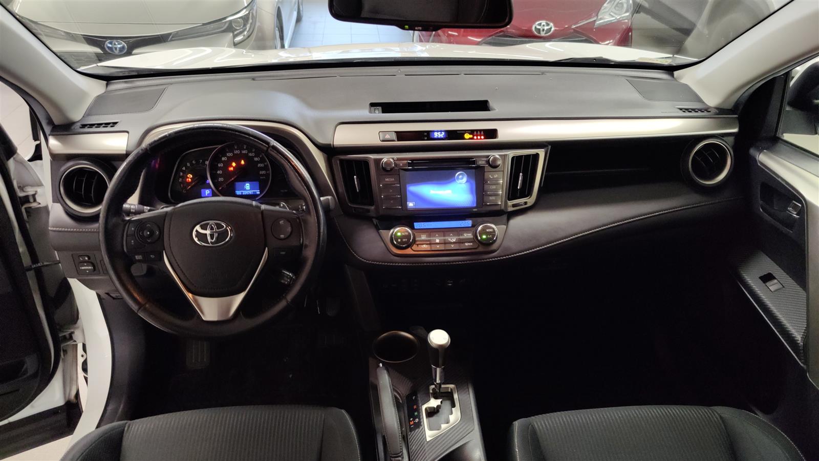 TOYOTA RAV4 2014