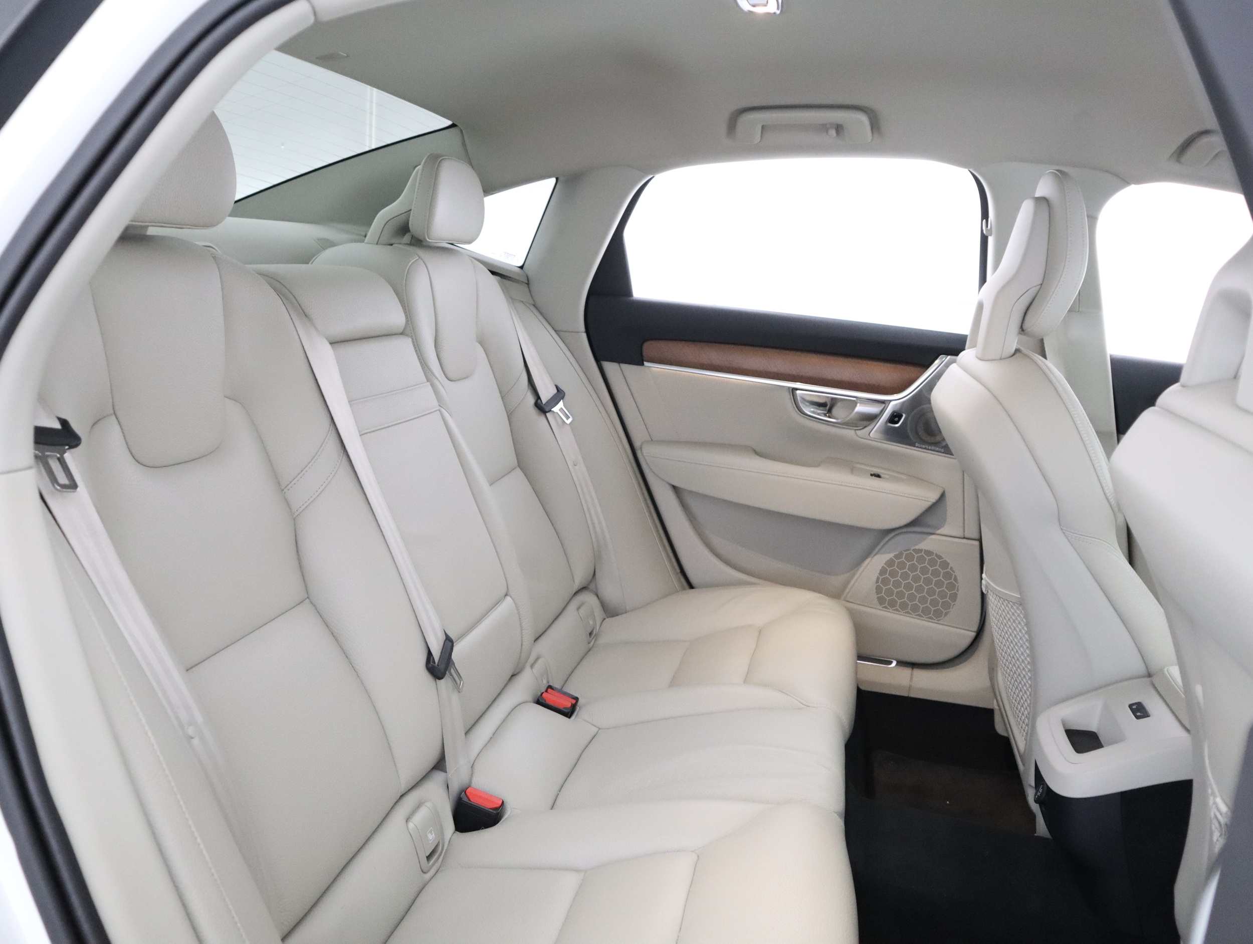 VOLVO S90 2017