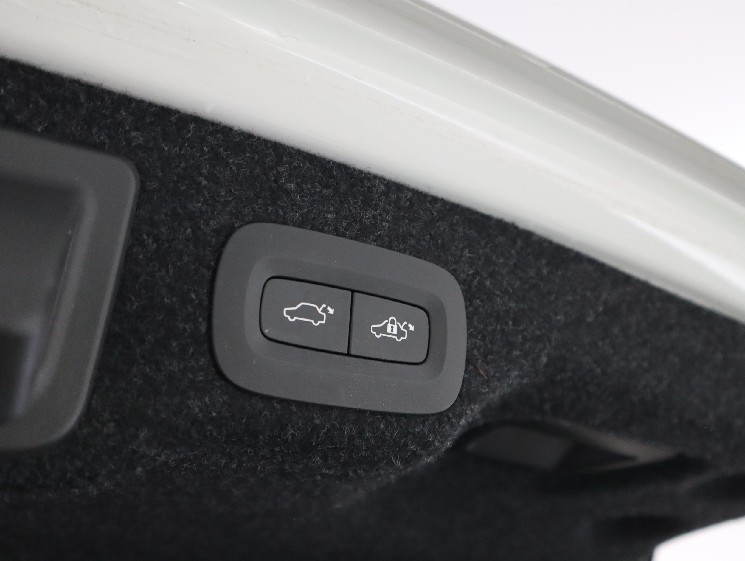 VOLVO S90 2017