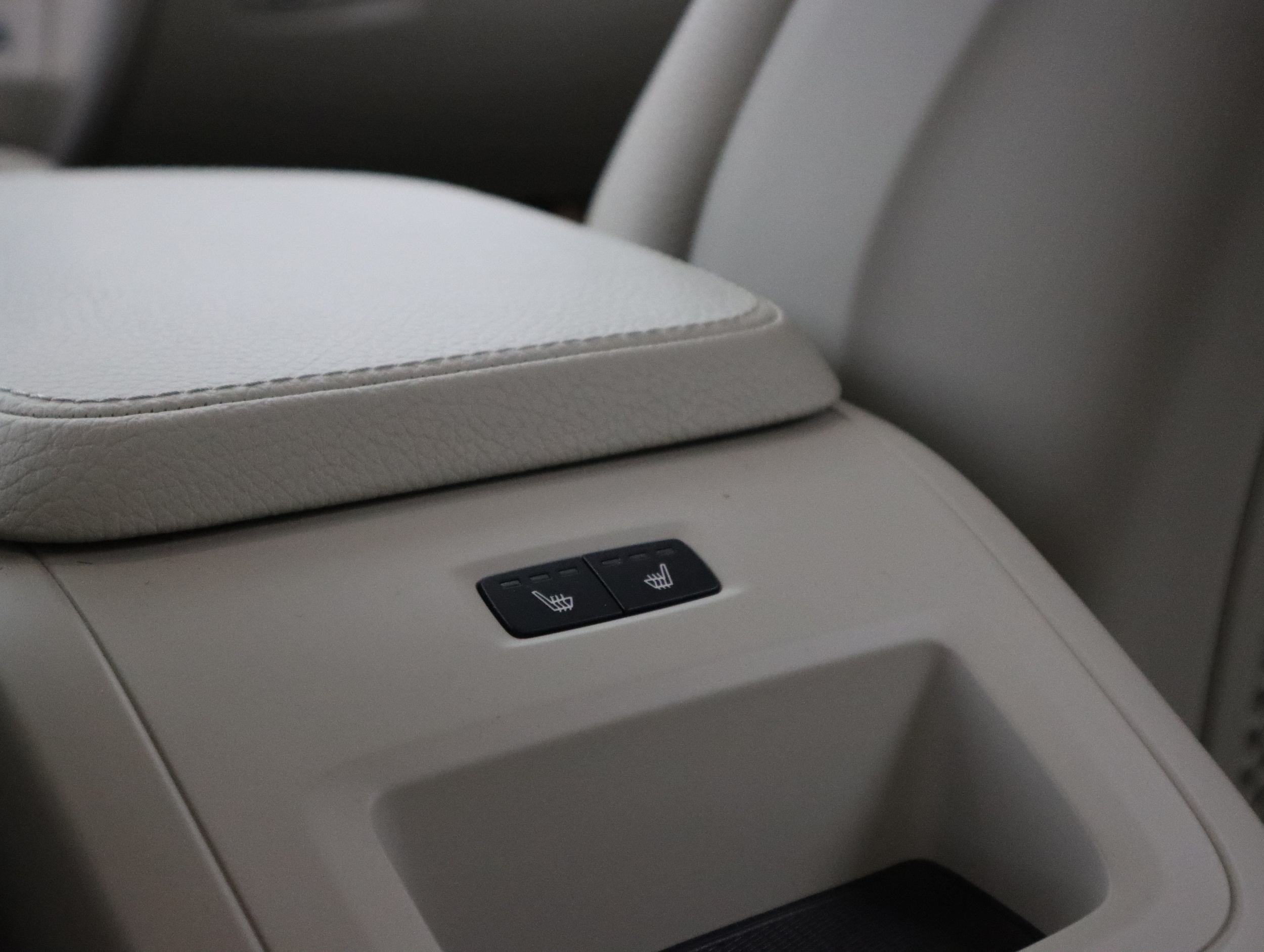 VOLVO S90 2017