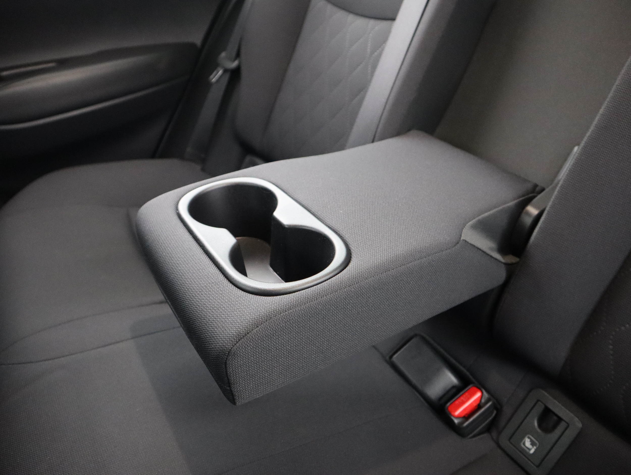TOYOTA Corolla Cross 2023