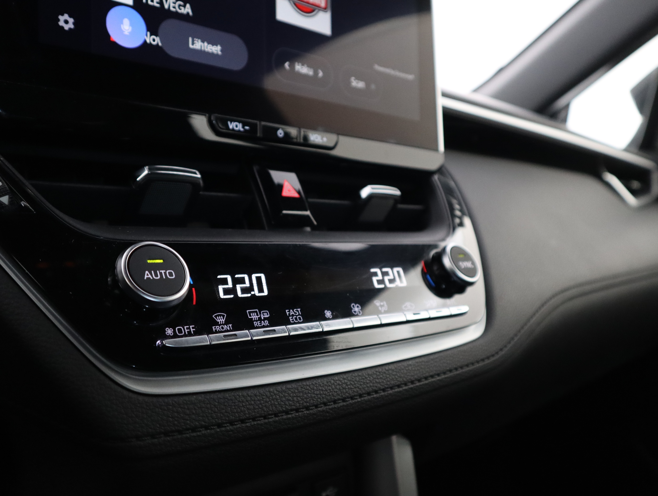 TOYOTA Corolla Cross 2023
