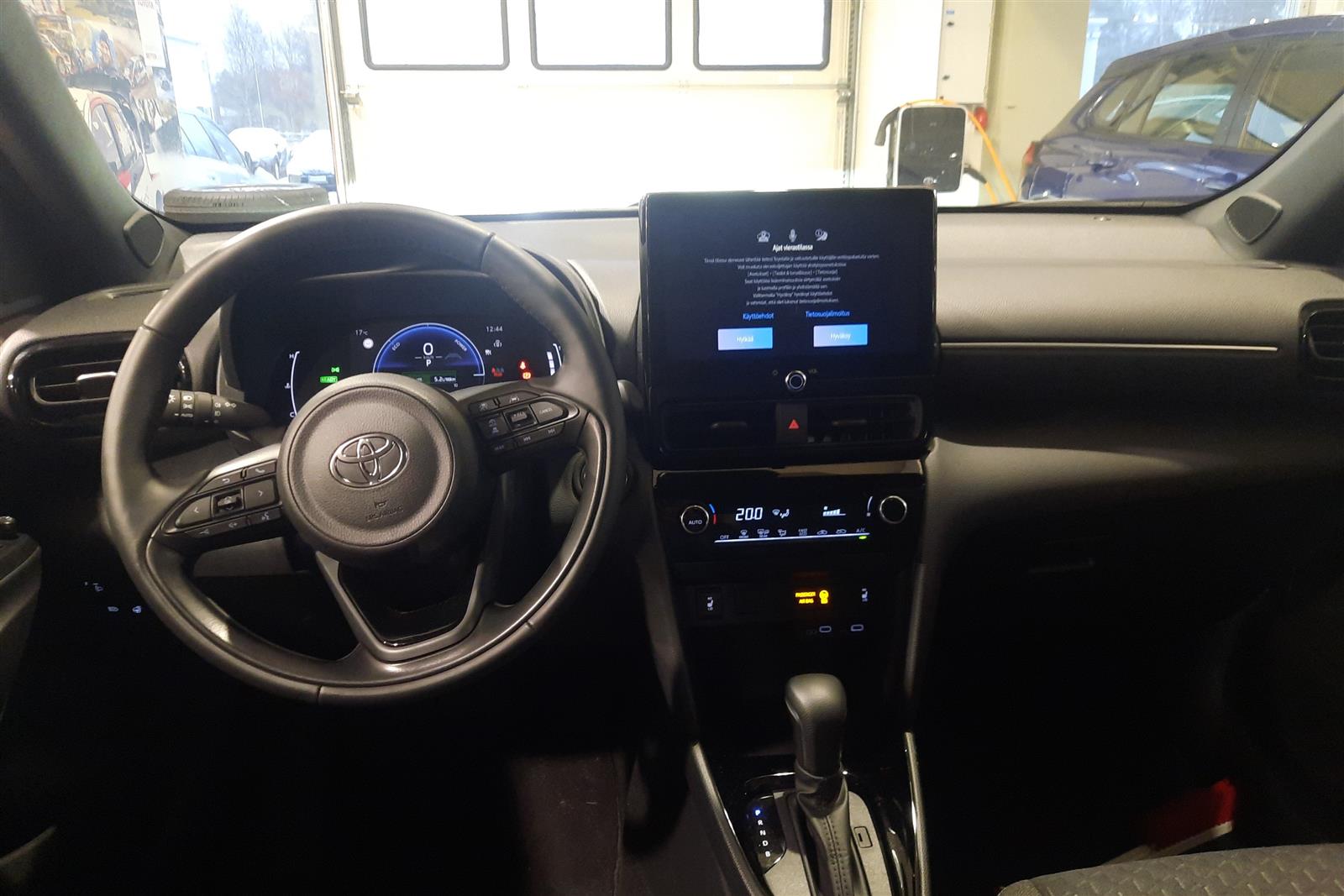 Toyota Yaris Cross 2025