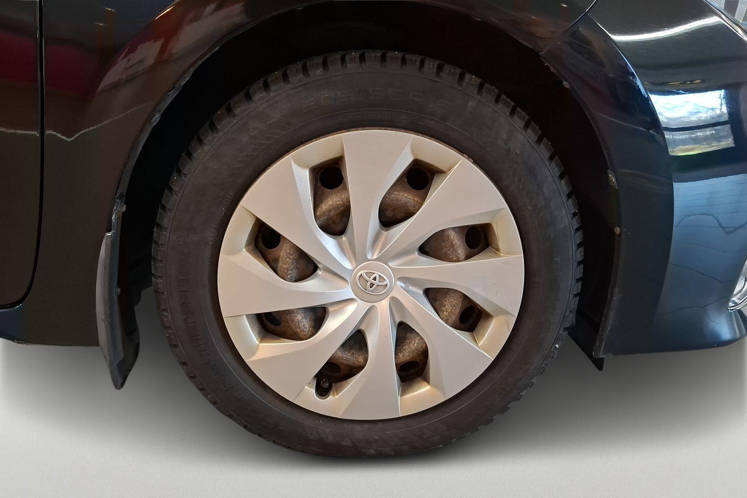 TOYOTA Corolla 2014