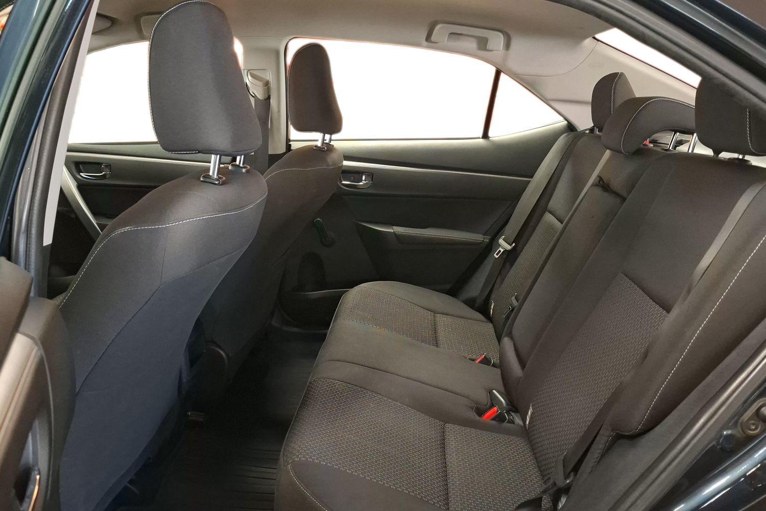 TOYOTA Corolla 2014