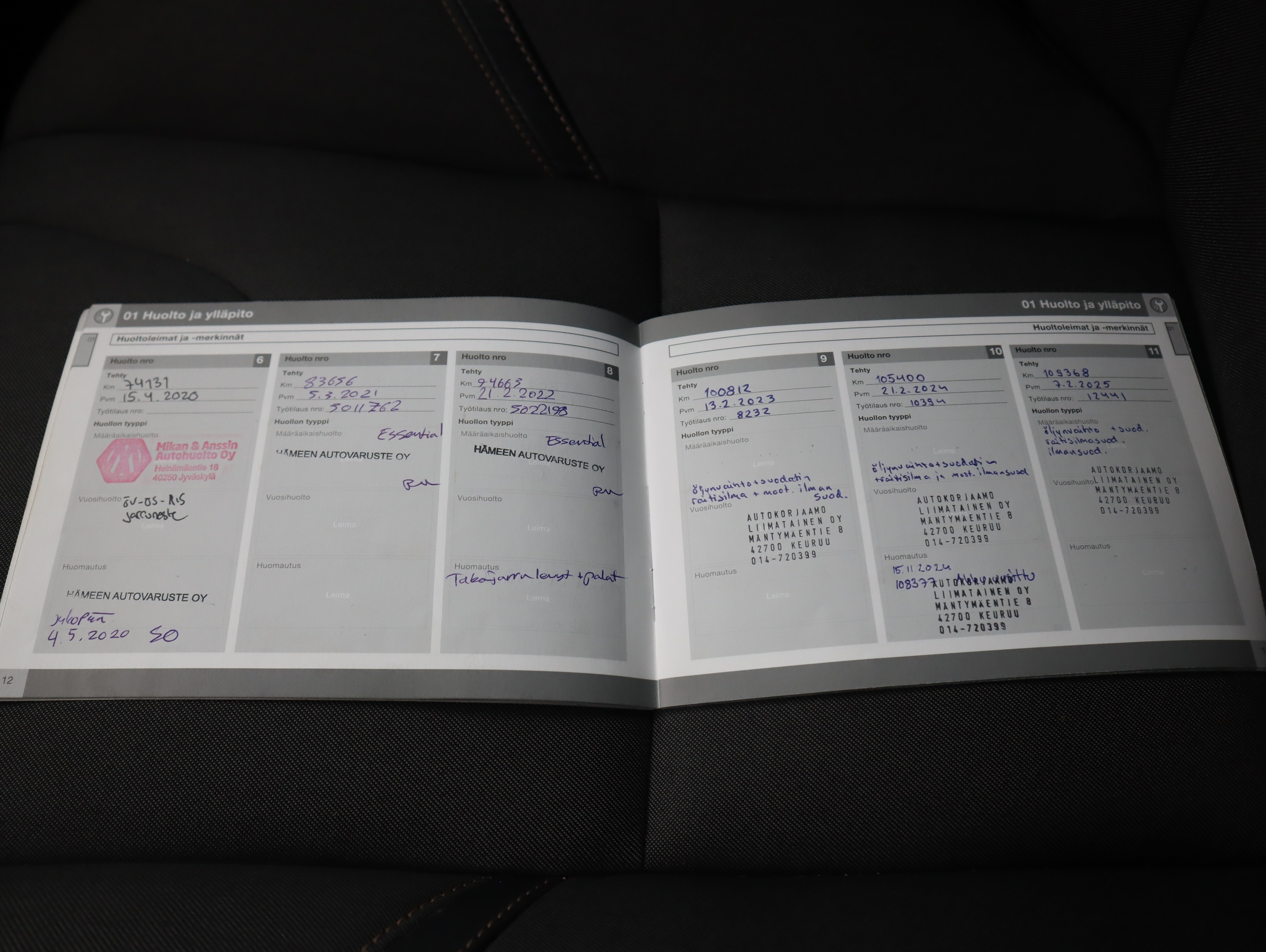 VOLVO V40 Cross Country 2013