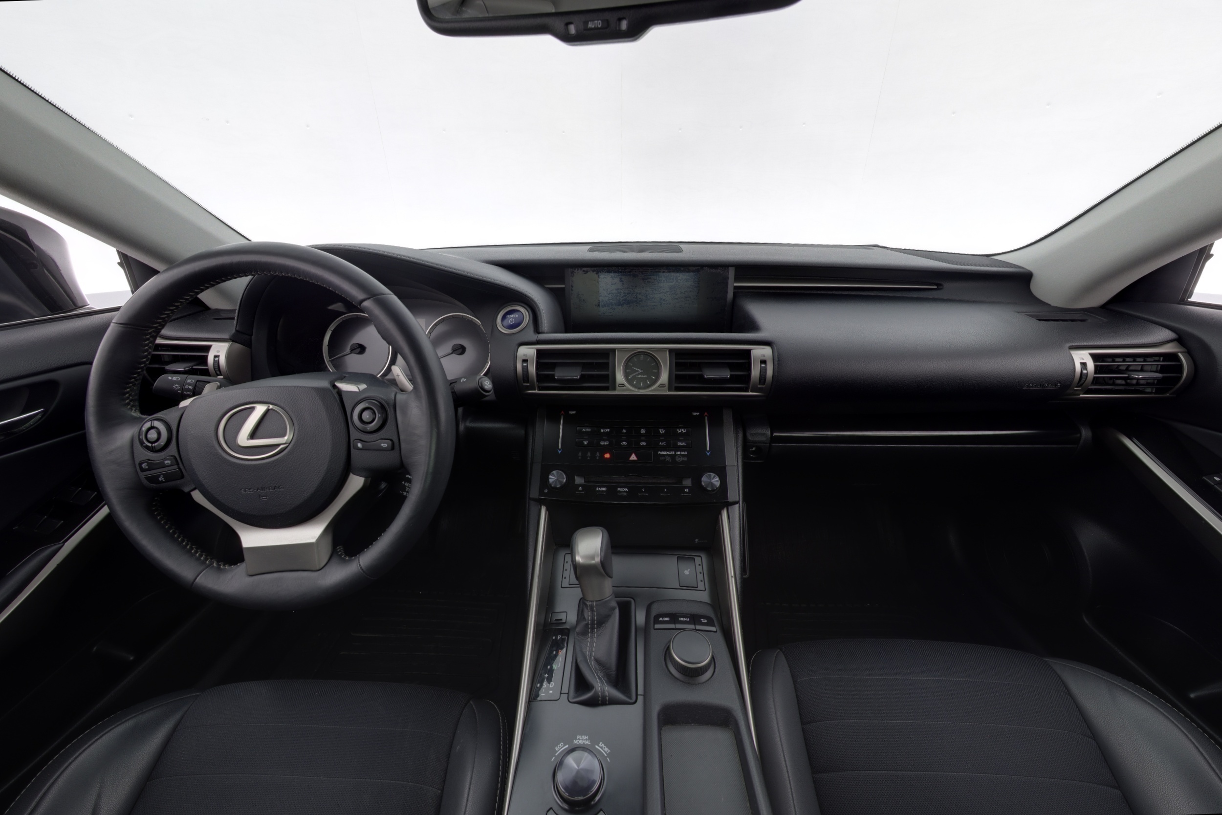 LEXUS IS 2015