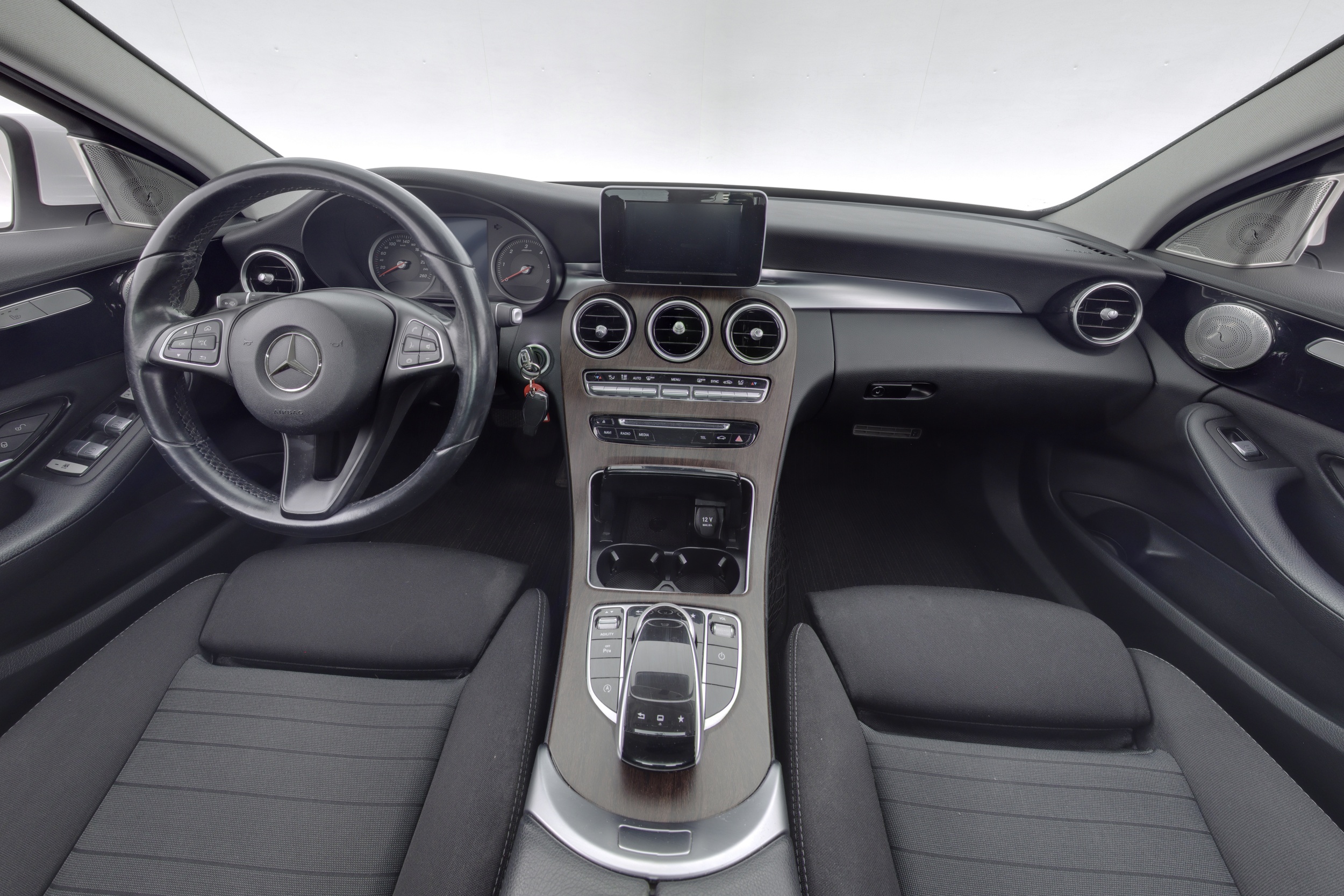 MERCEDES-BENZ C 2015