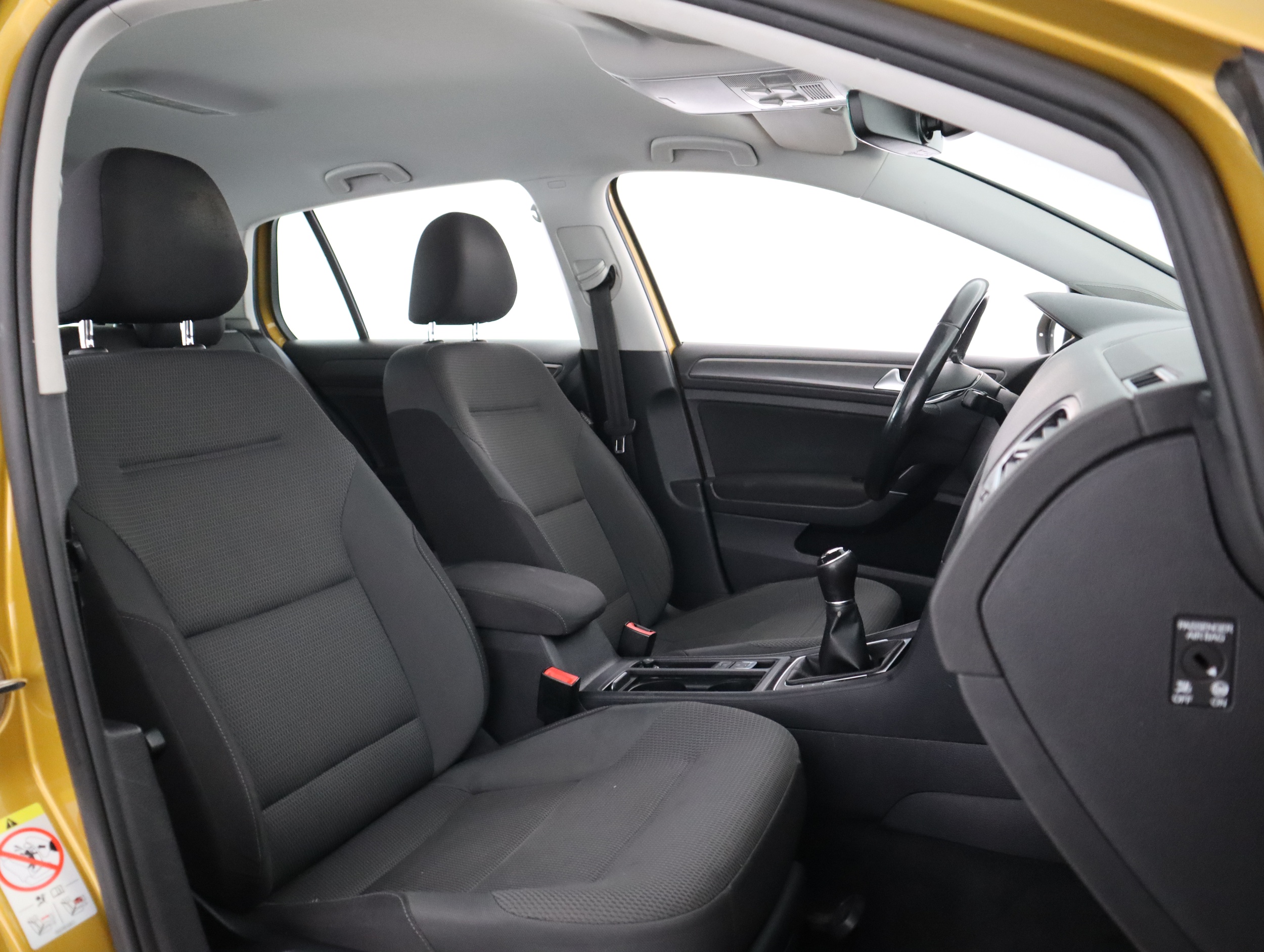 VOLKSWAGEN GOLF 2017