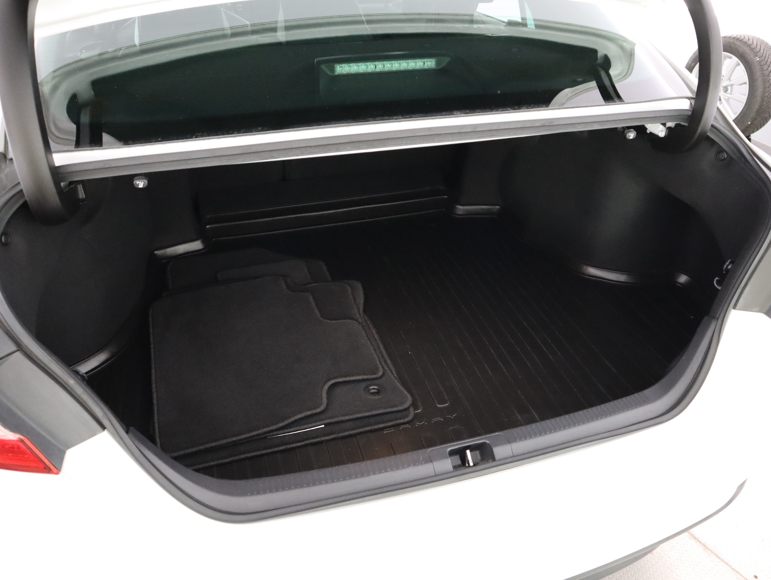 TOYOTA CAMRY 13