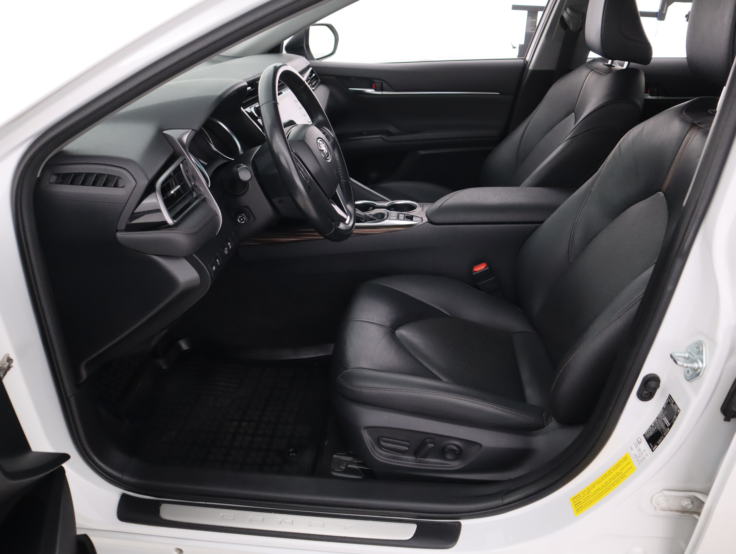 TOYOTA CAMRY 15