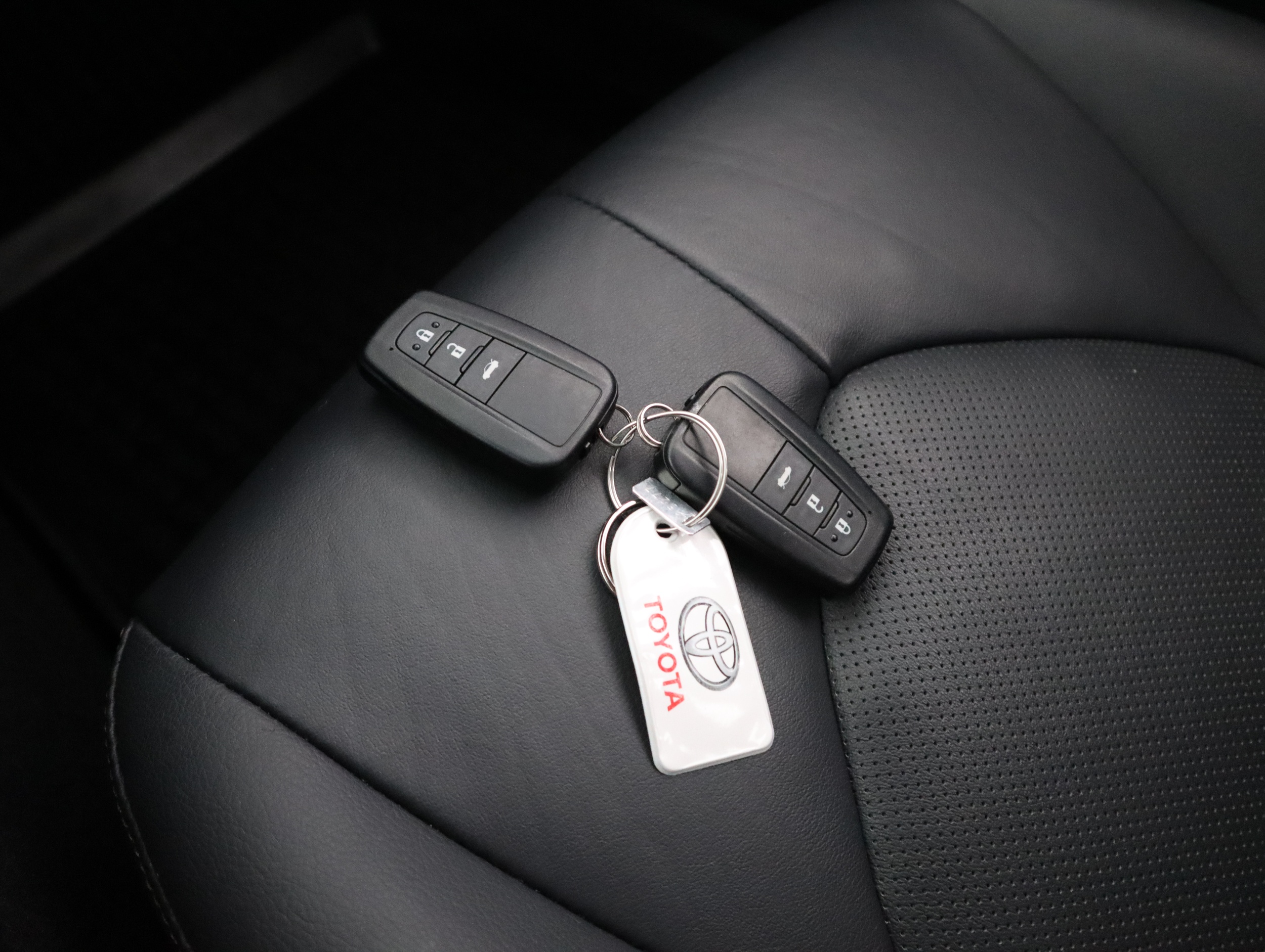 TOYOTA CAMRY 22