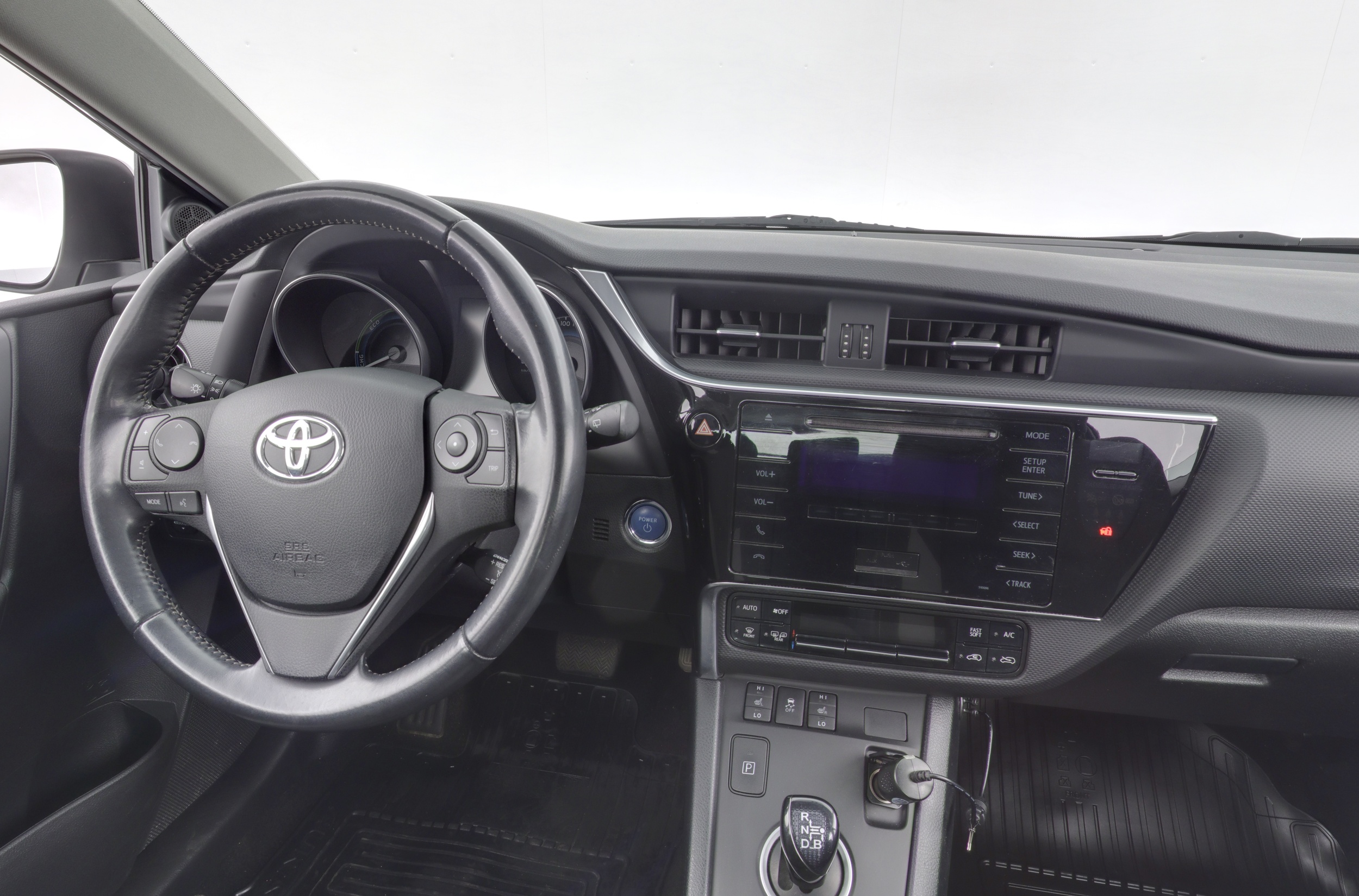 TOYOTA Auris 2017